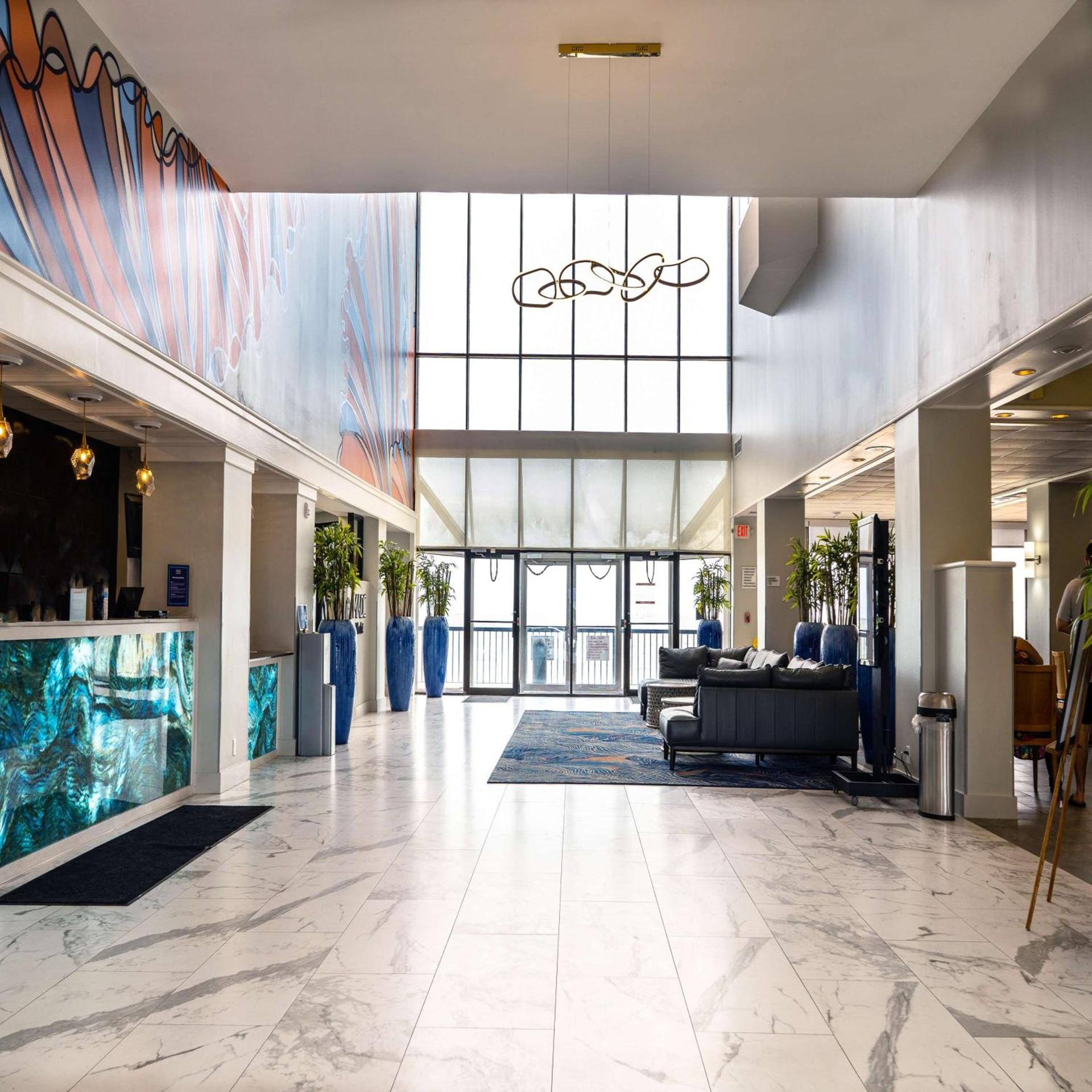 DoubleTree by Hilton Corpus Christi Beachfront photo 4