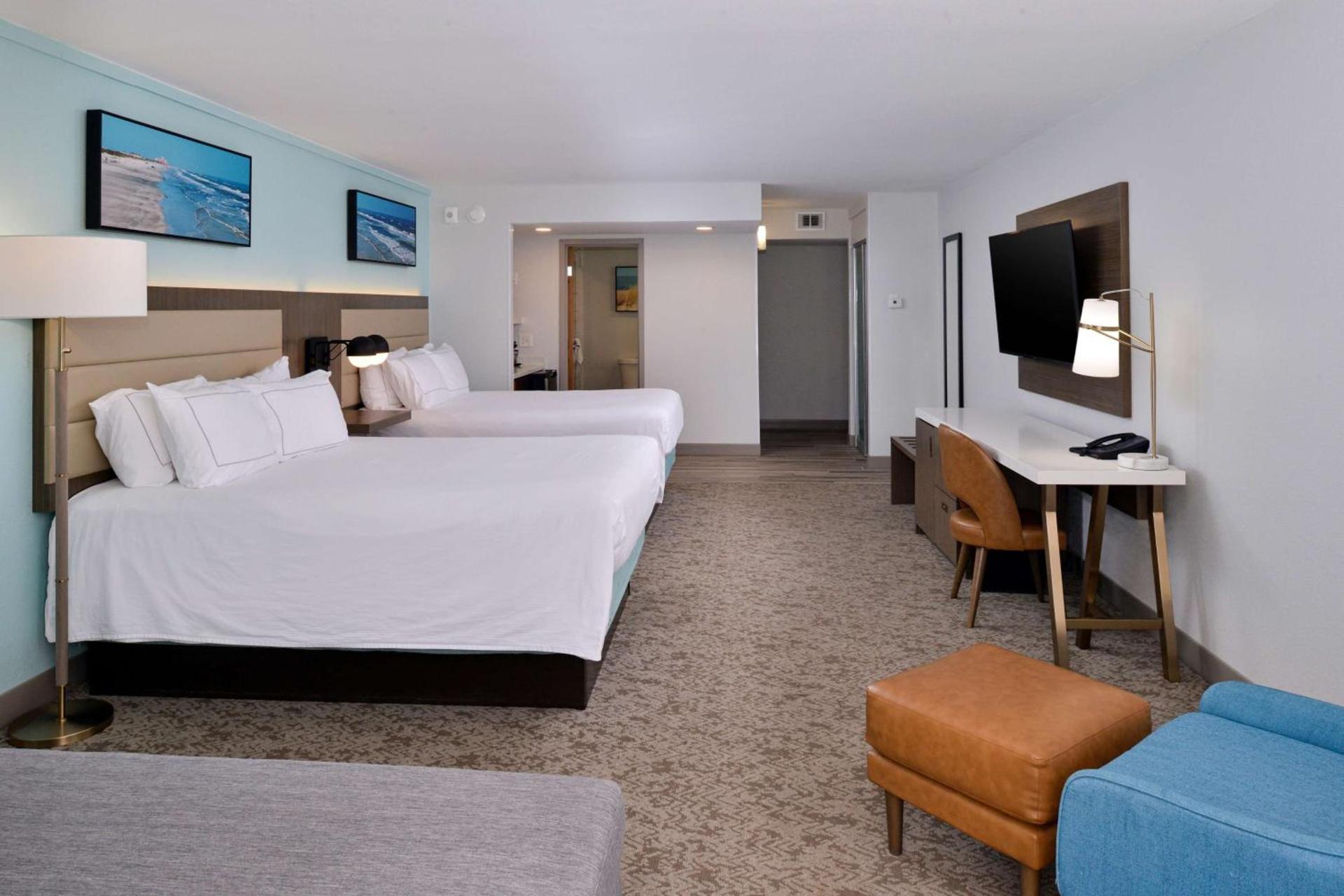 DoubleTree by Hilton Corpus Christi Beachfront photo 8