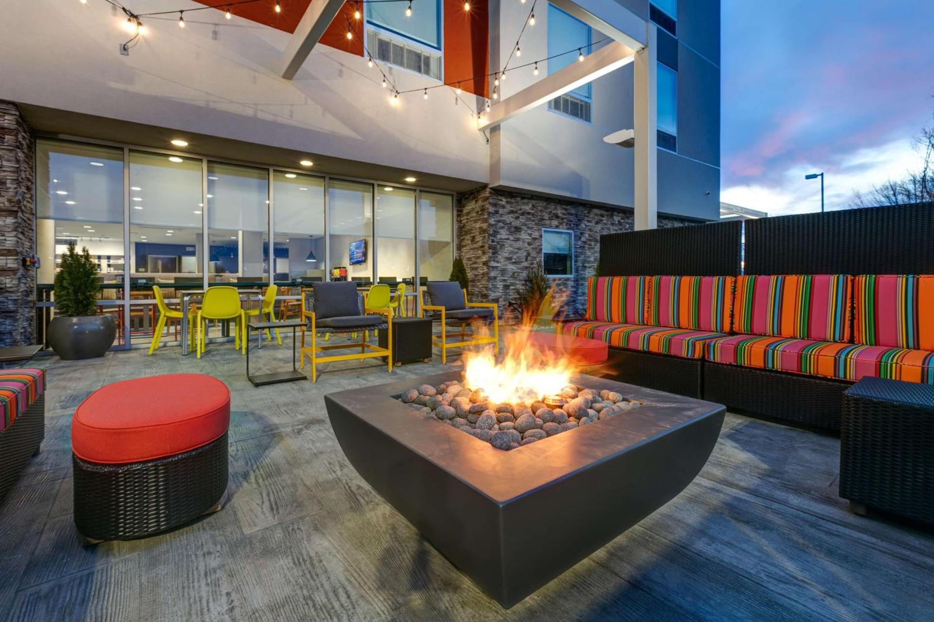 Home2 Suites By Hilton Tulsa Airport photo 3