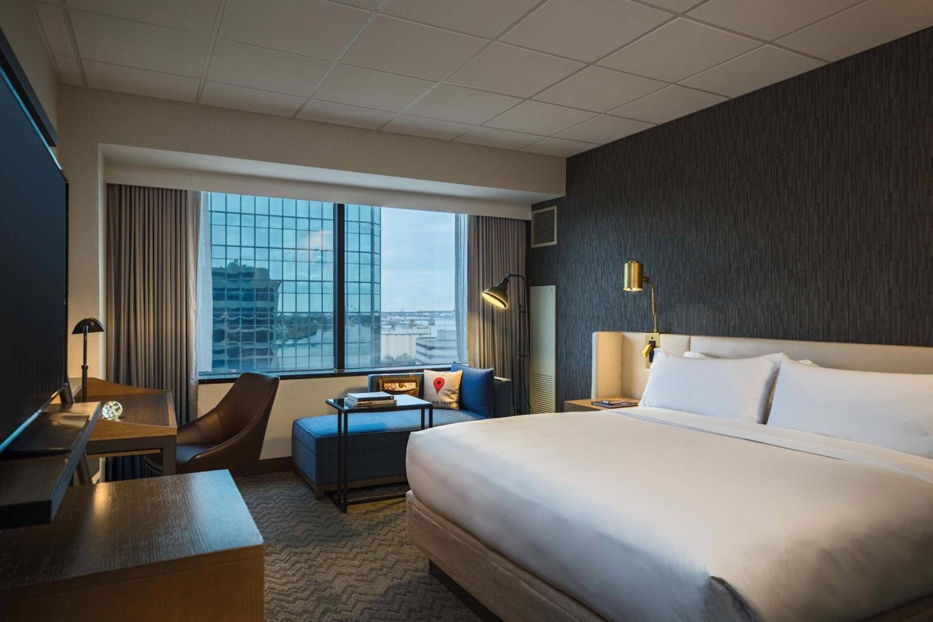 Renaissance Toledo Downtown Hotel photo 11