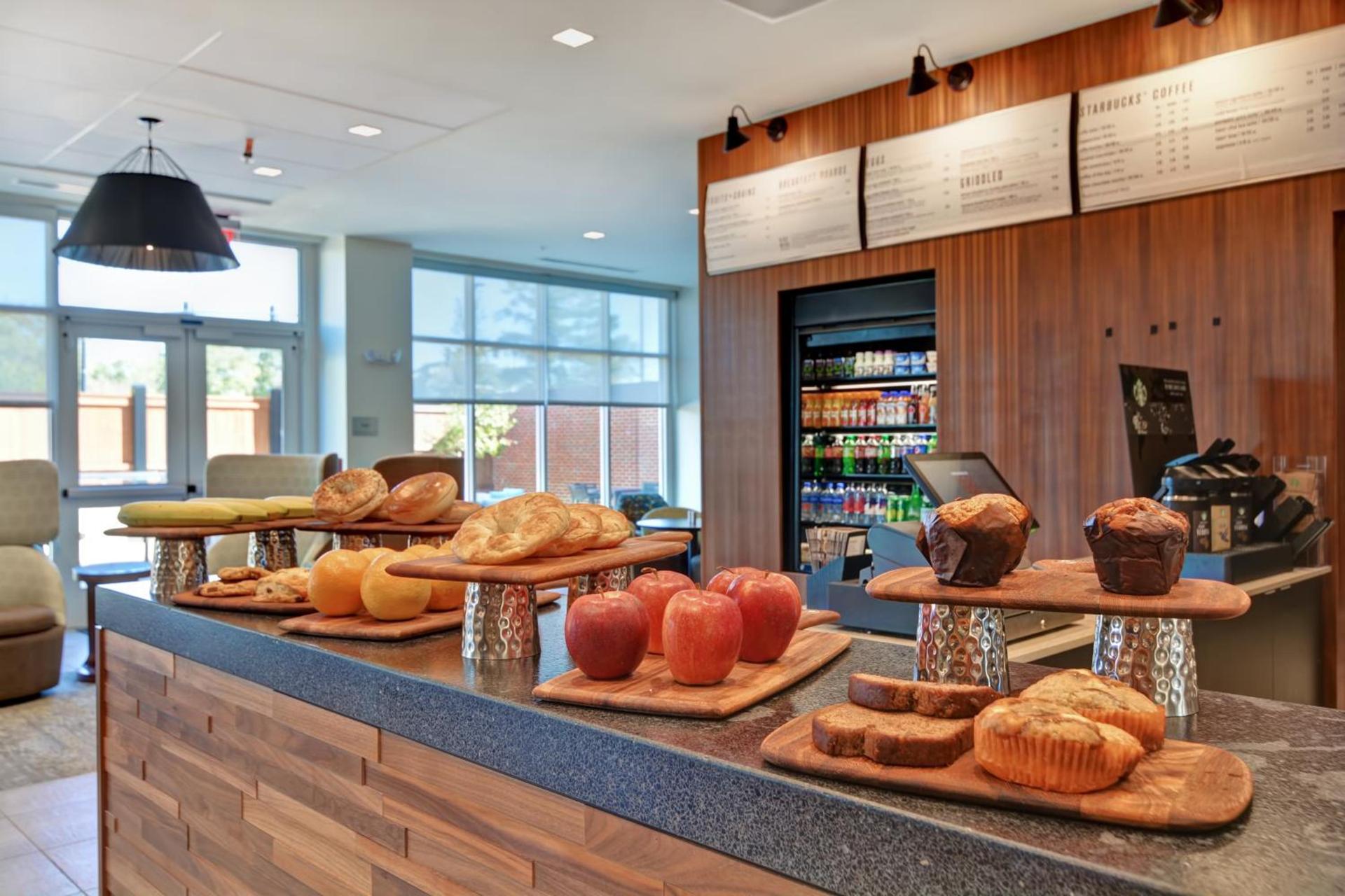 Courtyard by Marriott Jackson Madison photo 53