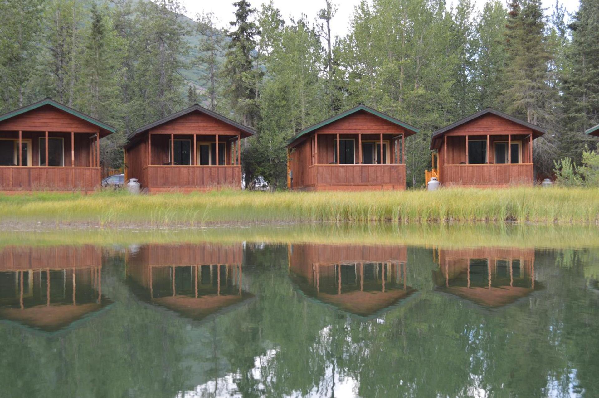 Summit Lake Lodge photo 49