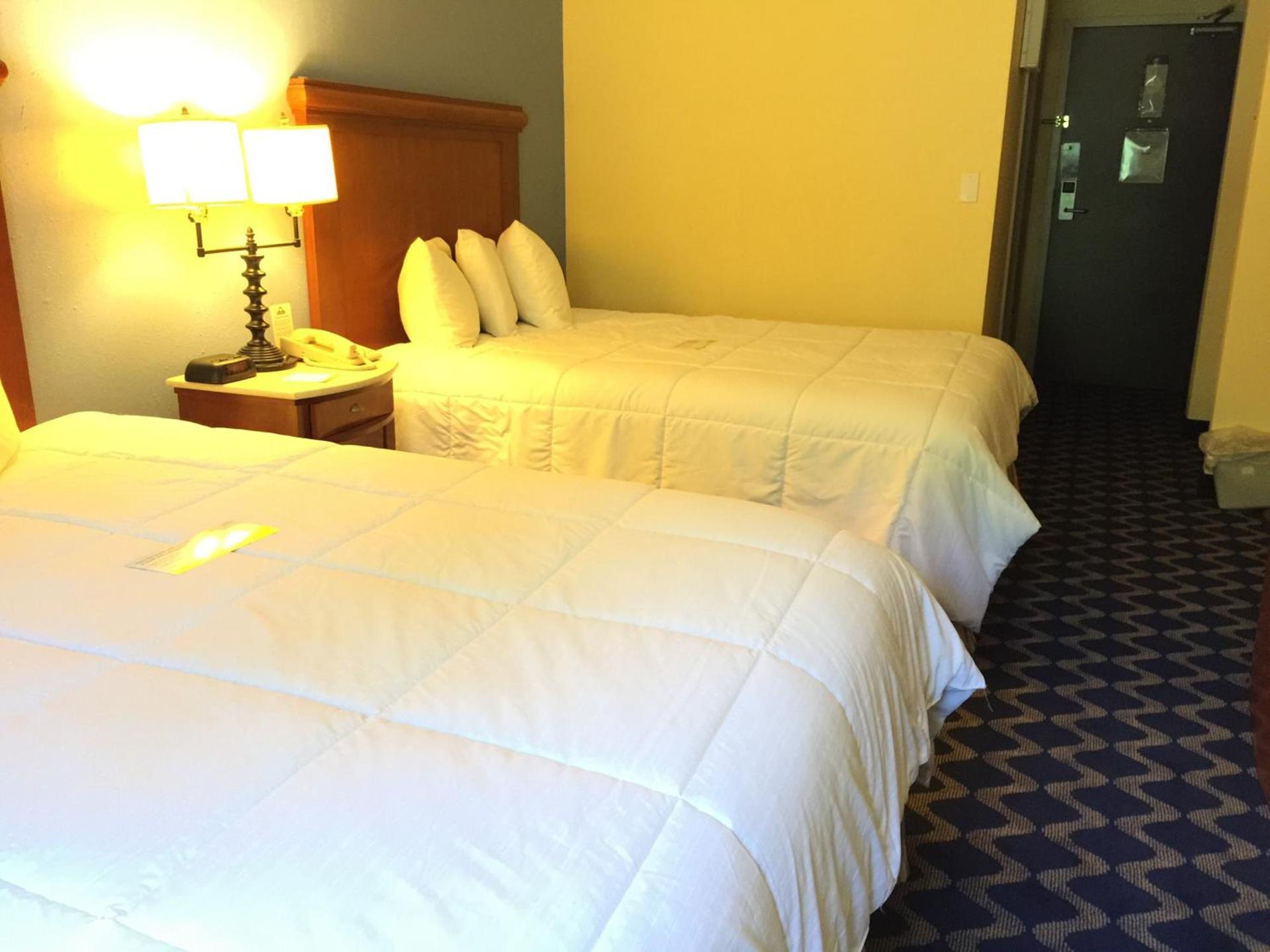 Aderi Hotel Near Casino photo 8
