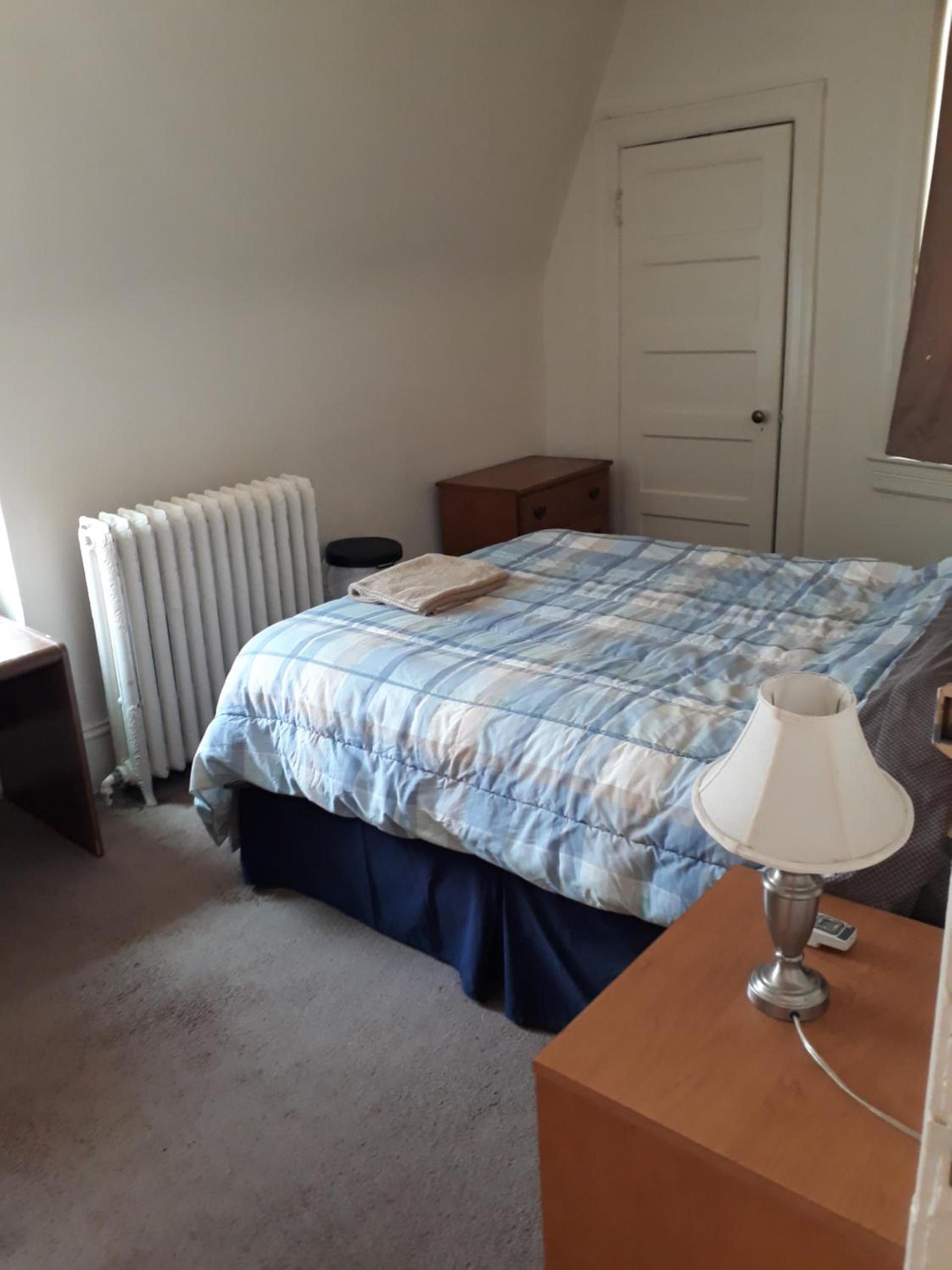 Pleasant Rooming House photo 18