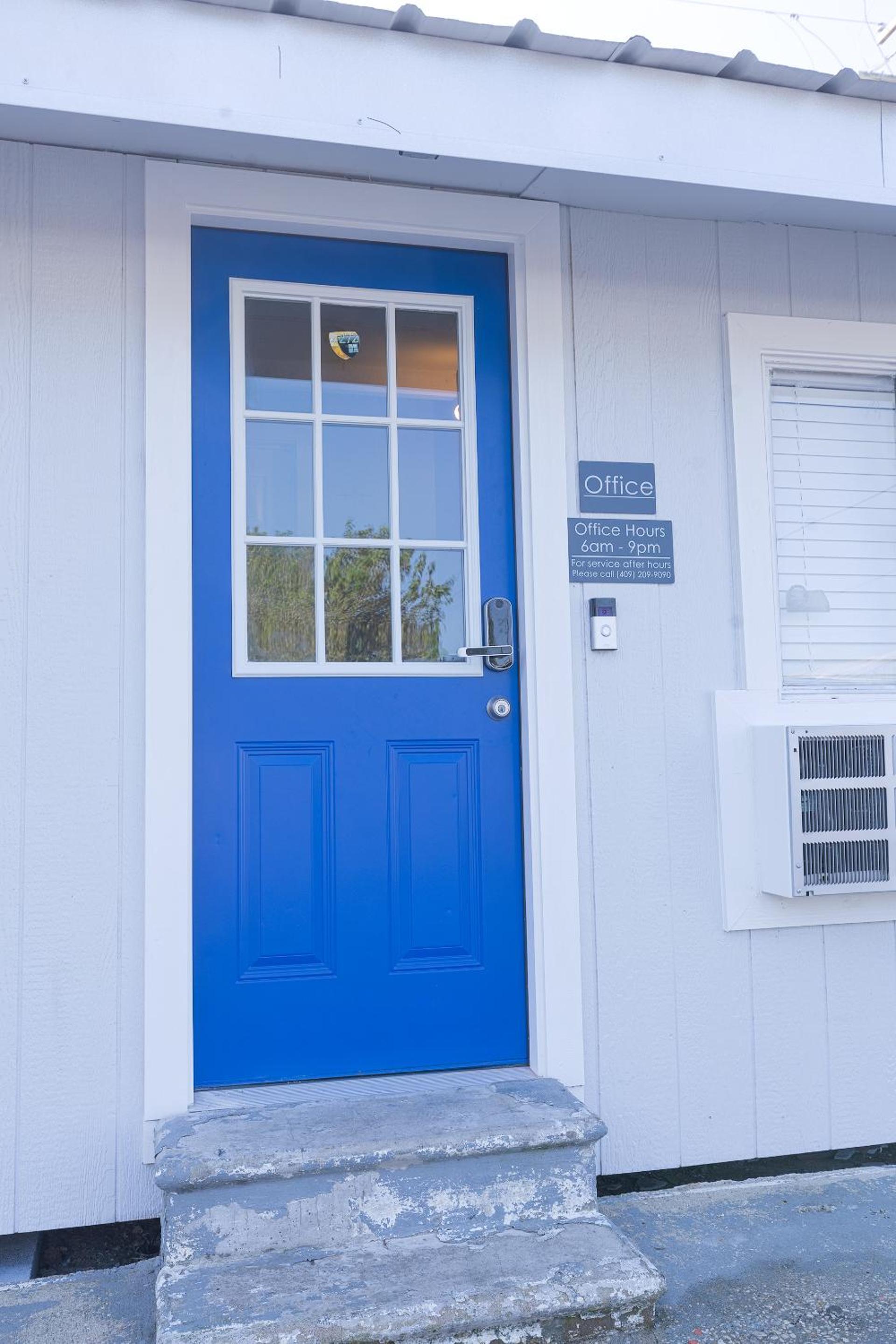 Sands Inn photo 15