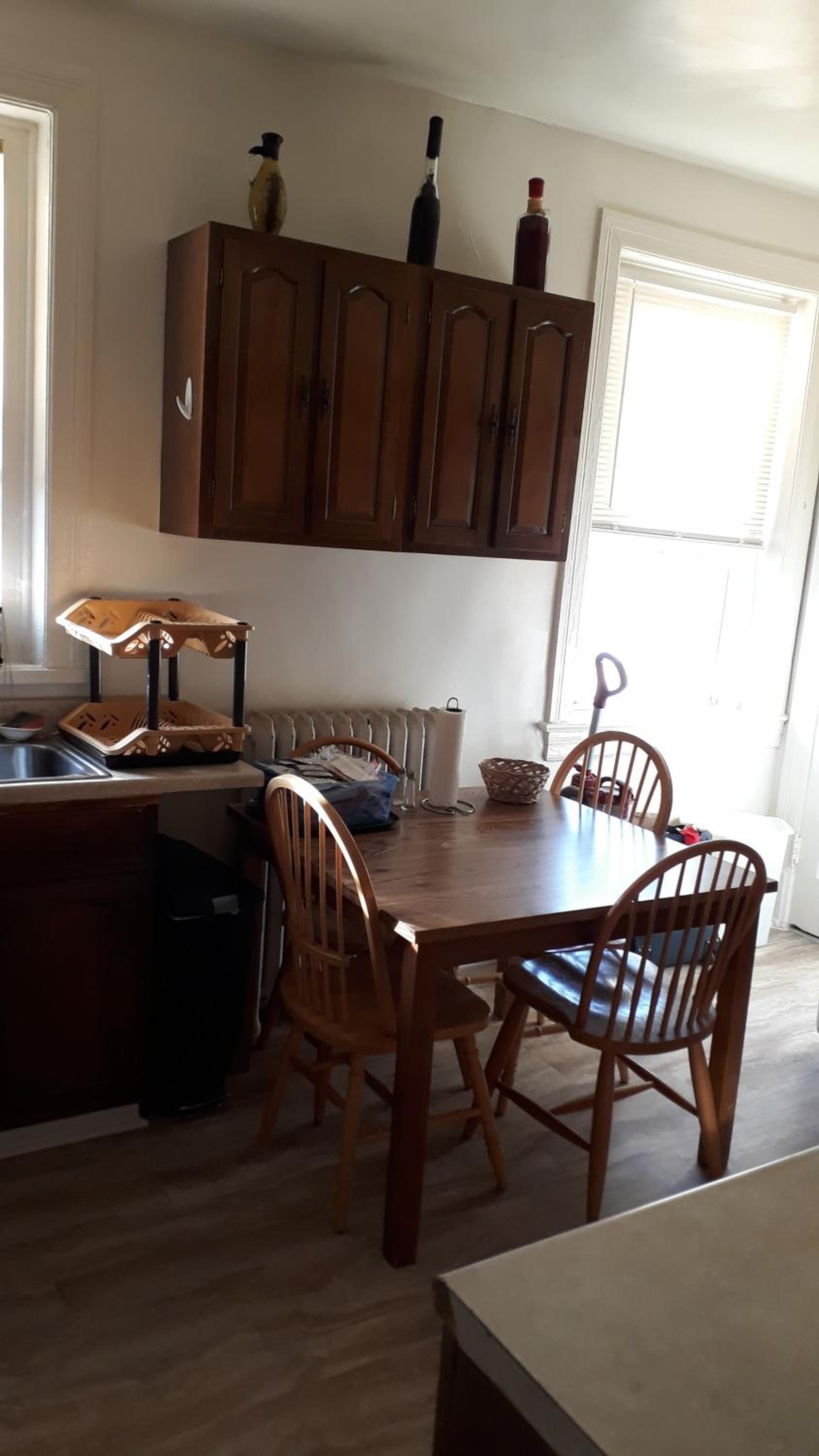 Pleasant Rooming House photo 8