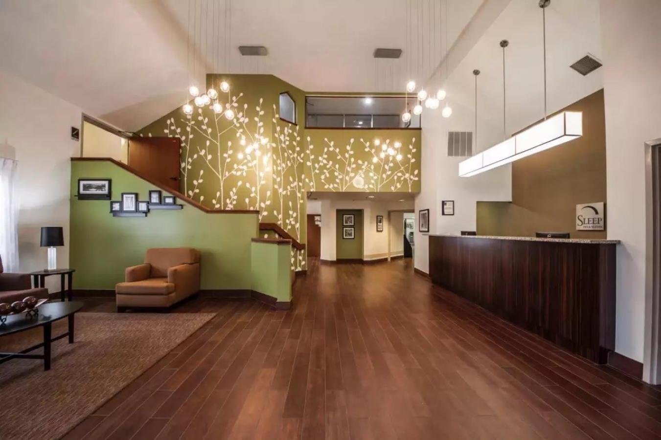 Sleep Inn & Suites Tulsa Central I-44 photo 32