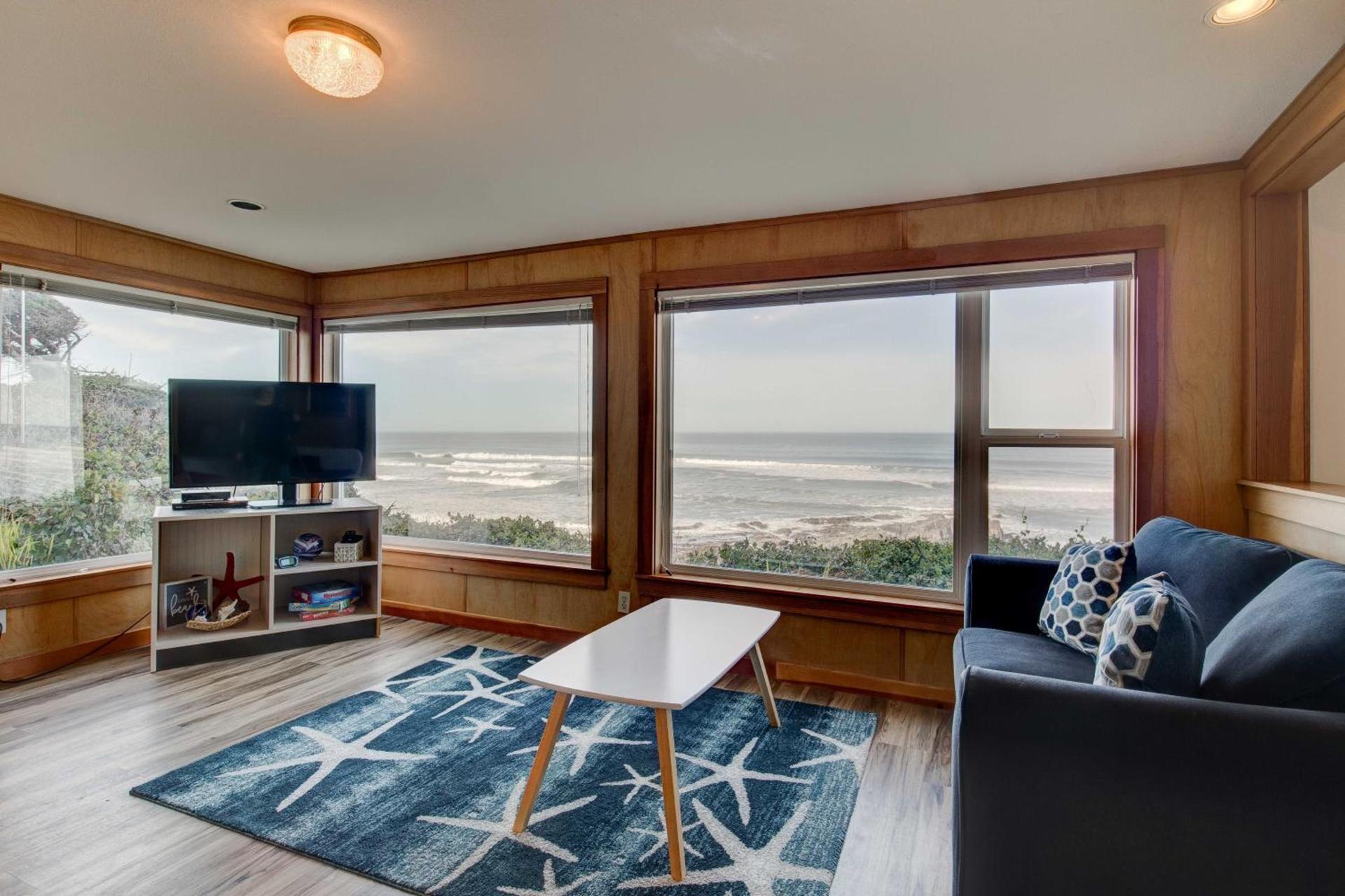 Ester Lee Oceanview Inn photo 18