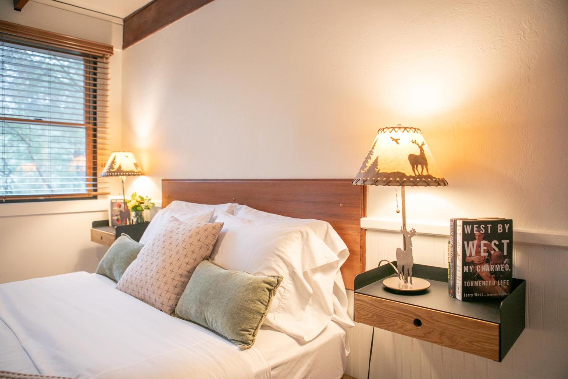 Anderson Valley Inn photo 26
