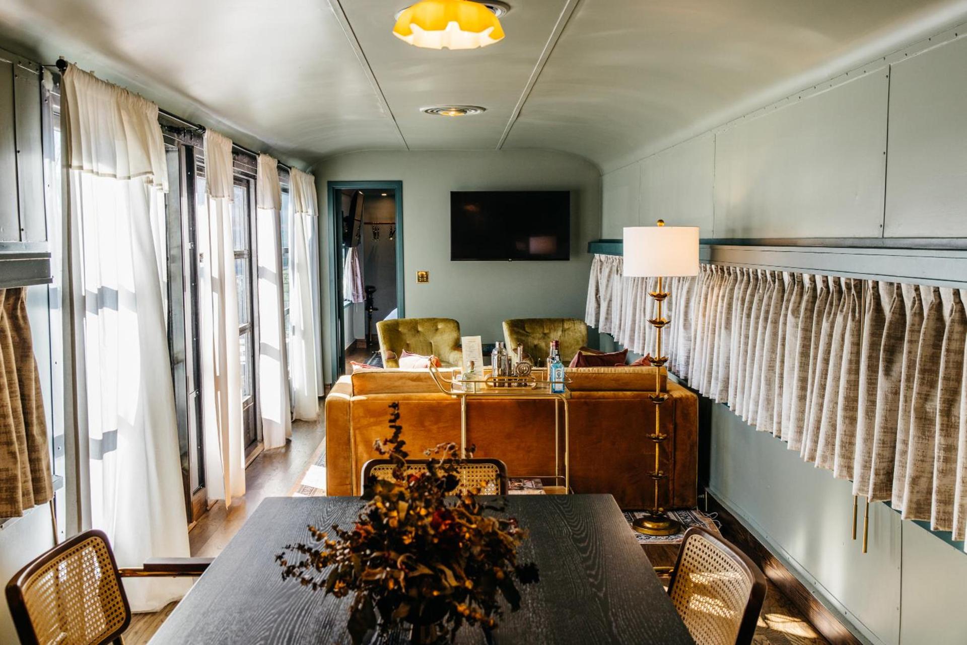 The Hotel Chalet at The Choo Choo photo 42