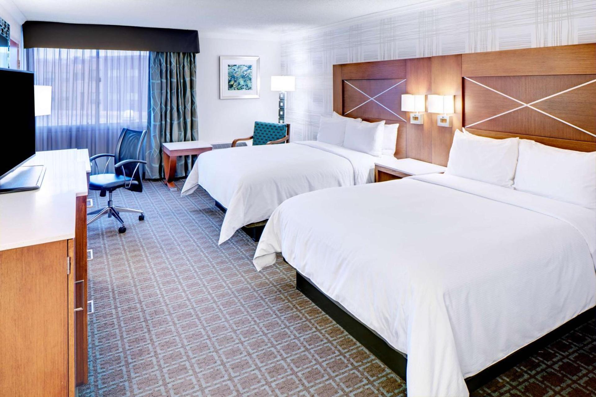 DoubleTree by Hilton Madison Downtown photo 17