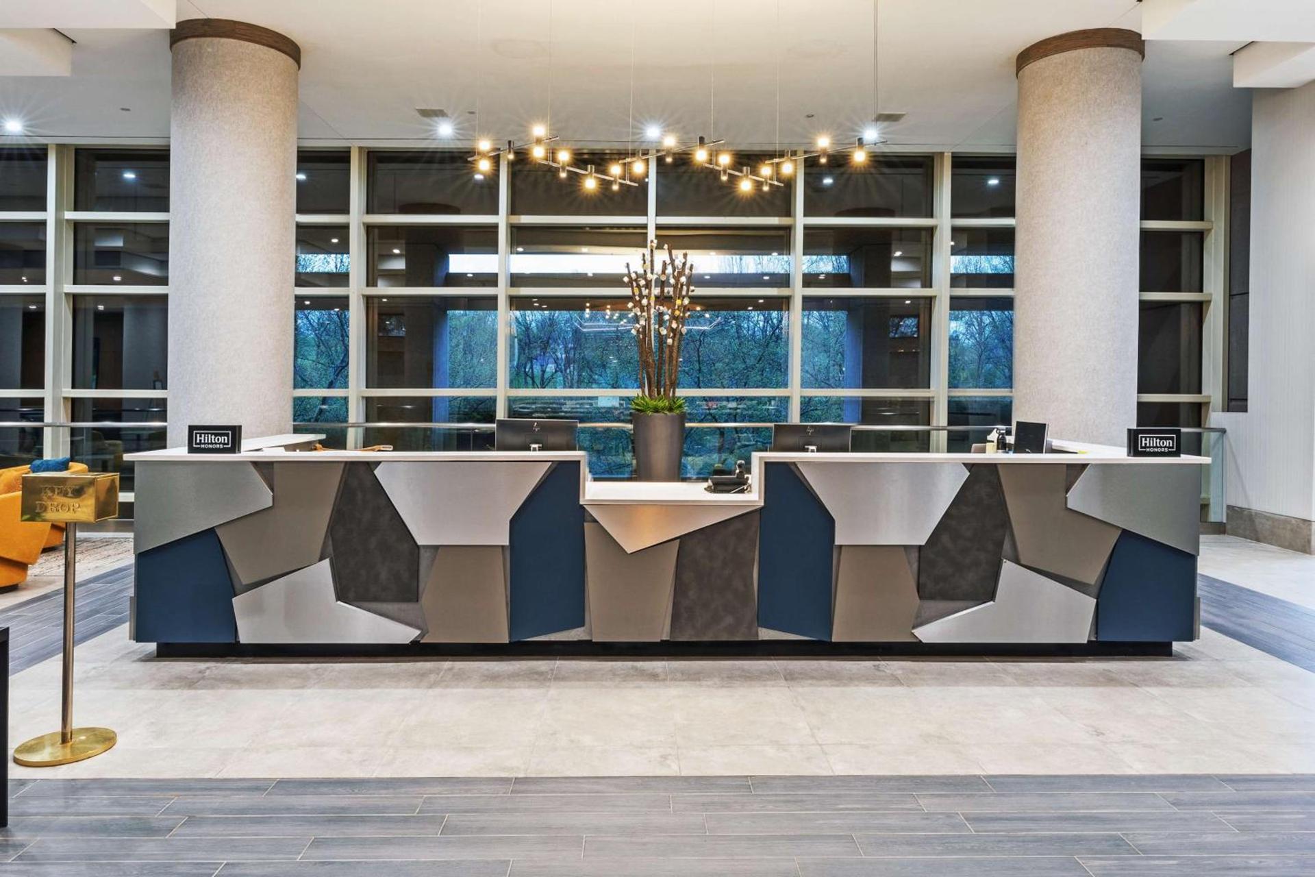 DoubleTree by Hilton Tulsa - Warren Place photo 55