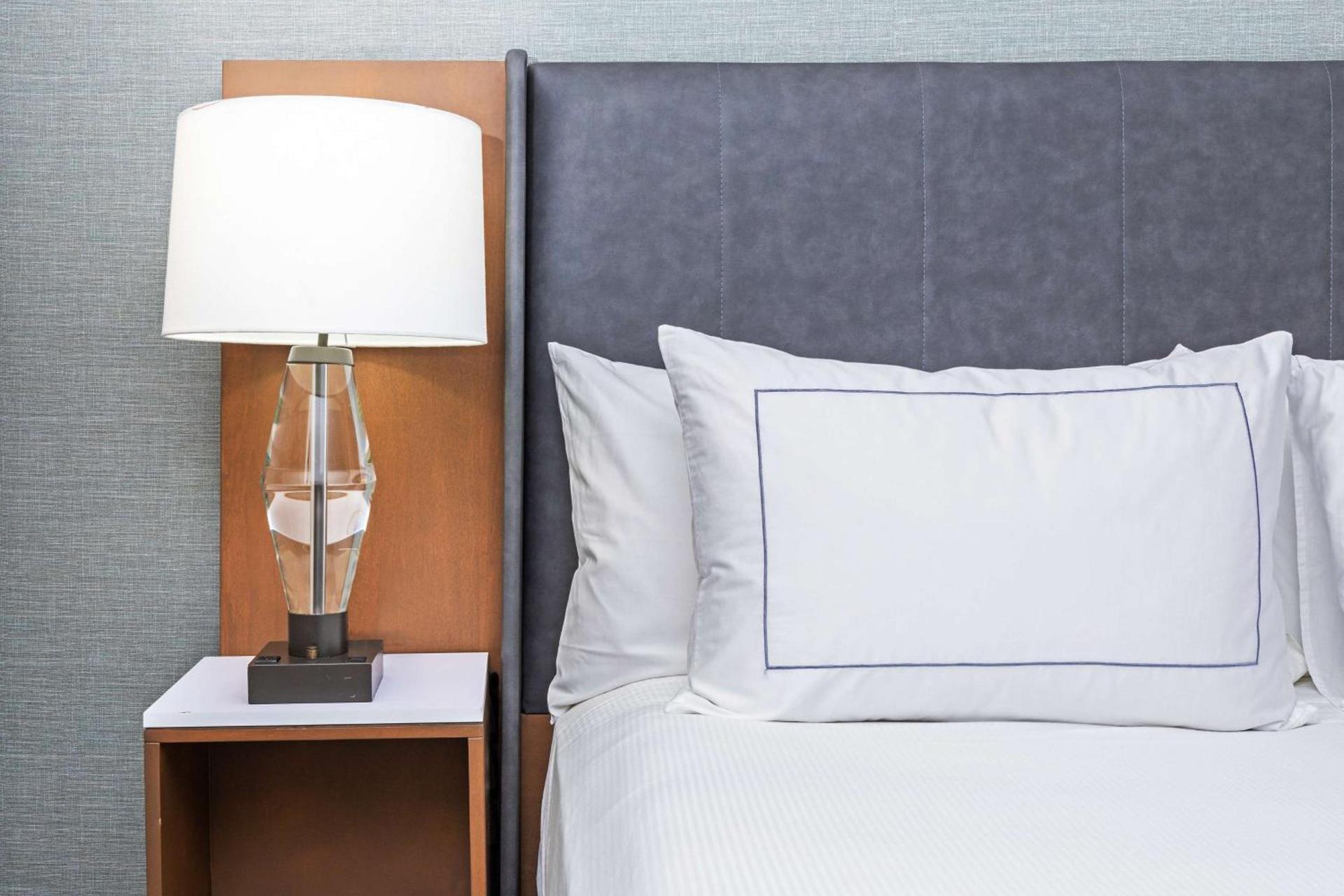 DoubleTree by Hilton Tulsa - Warren Place photo 66