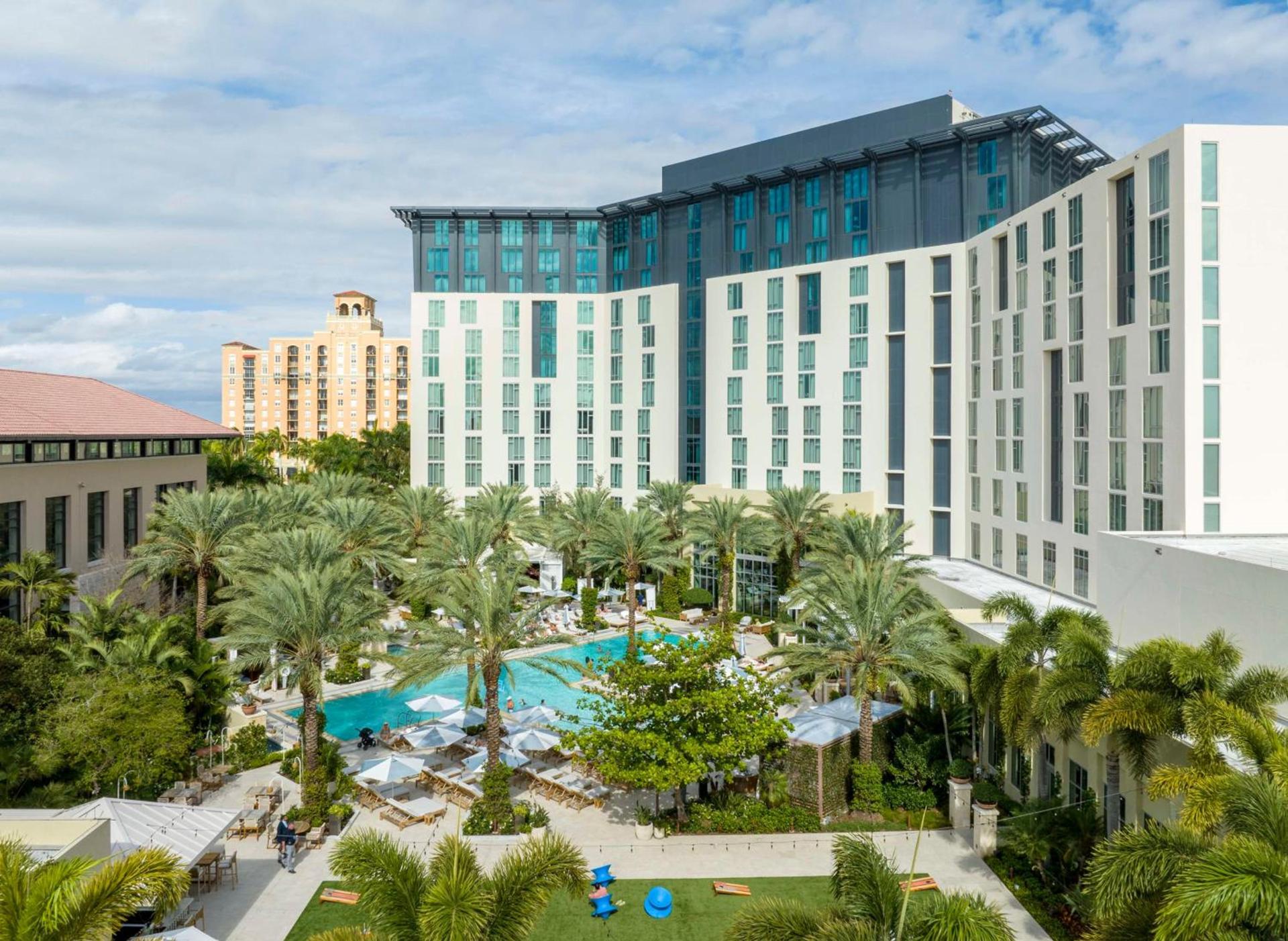 Hilton West Palm Beach photo 2
