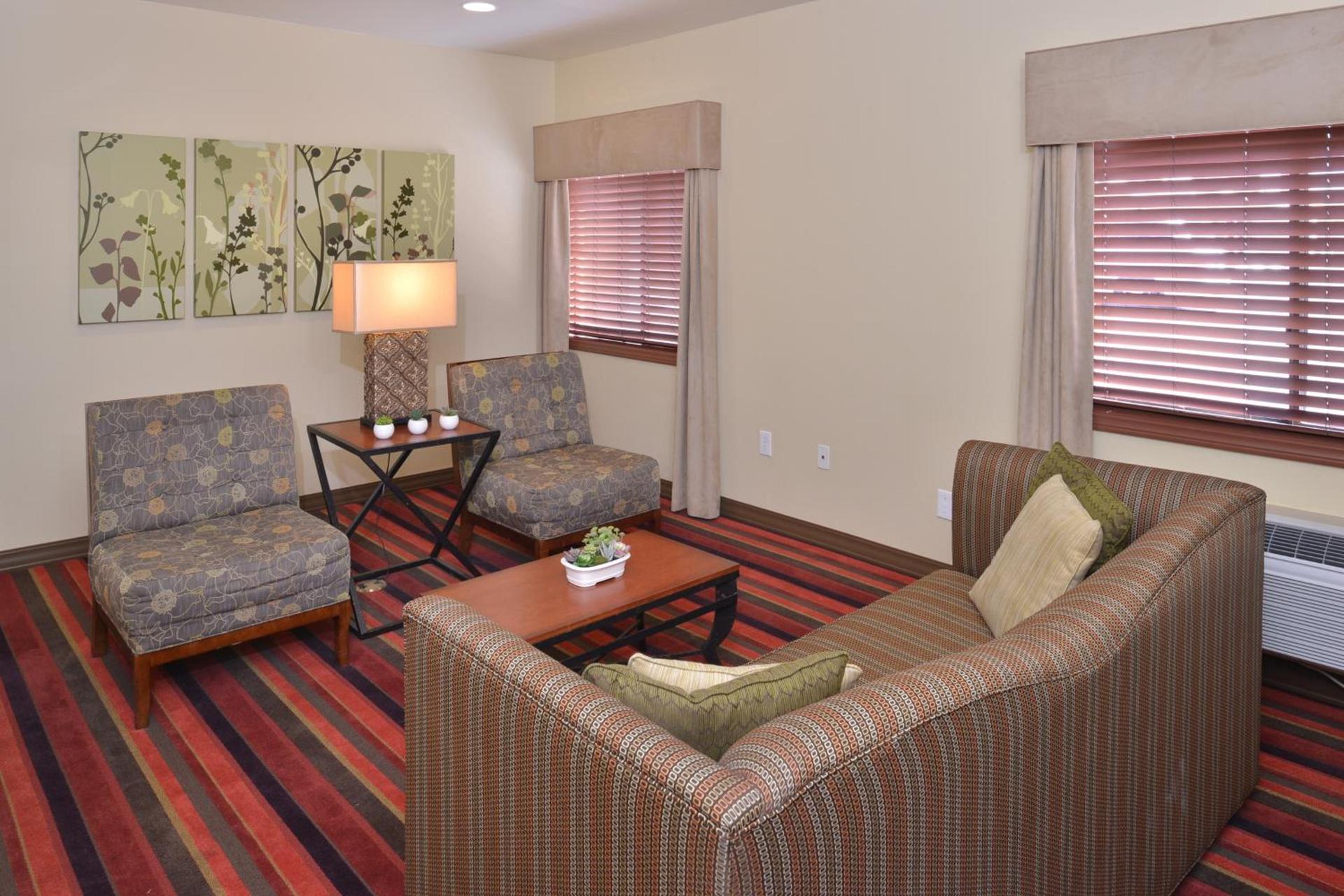 Pleasant Inn photo 4