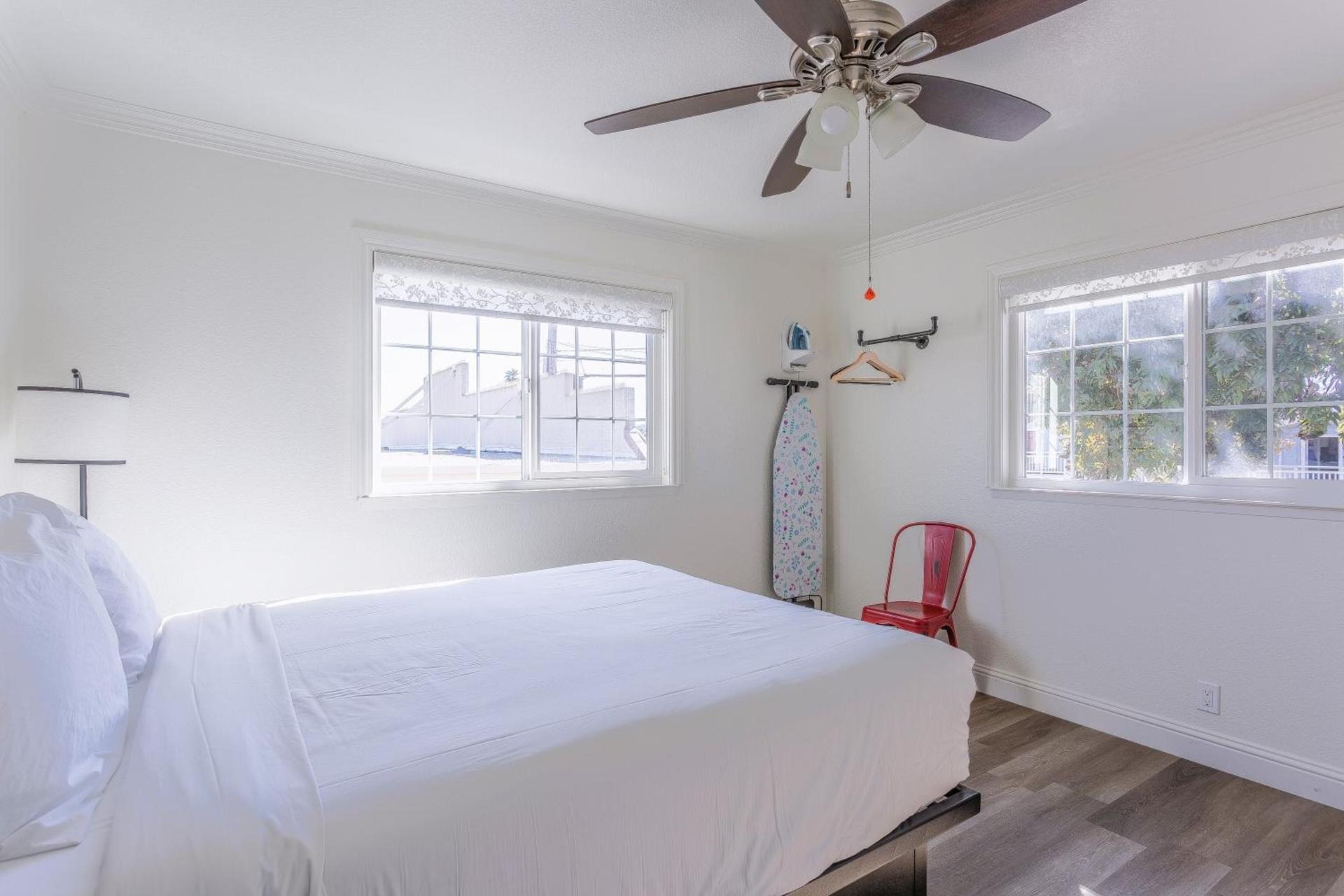 Coastal Breeze Inn photo 42