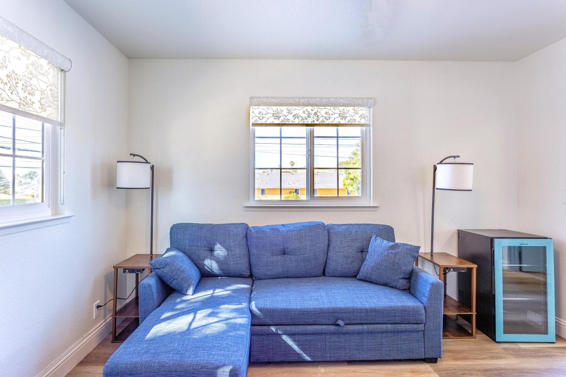 Coastal Breeze Inn photo 45