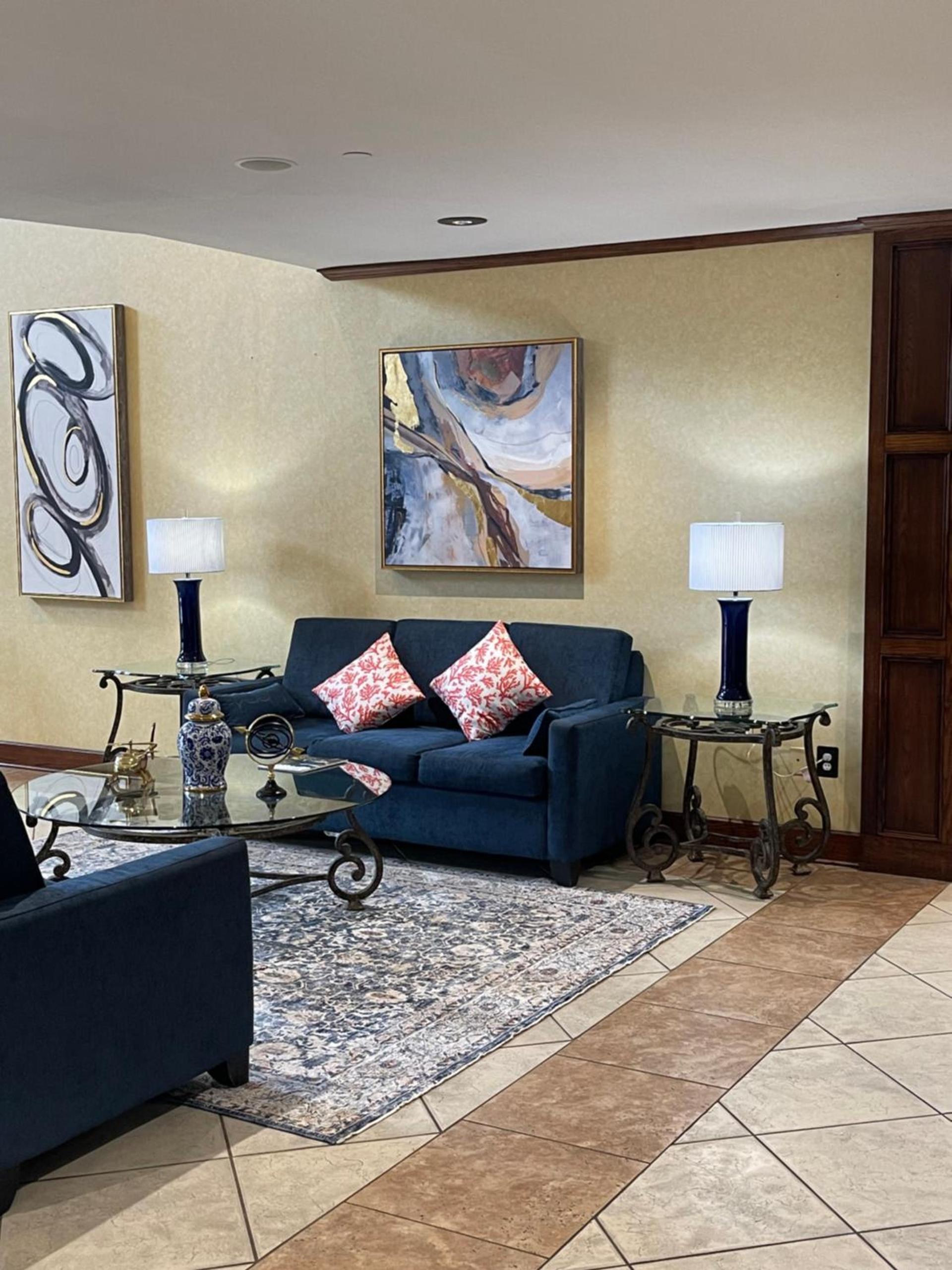 Spark By Hilton Houston Hobby Airport photo 15