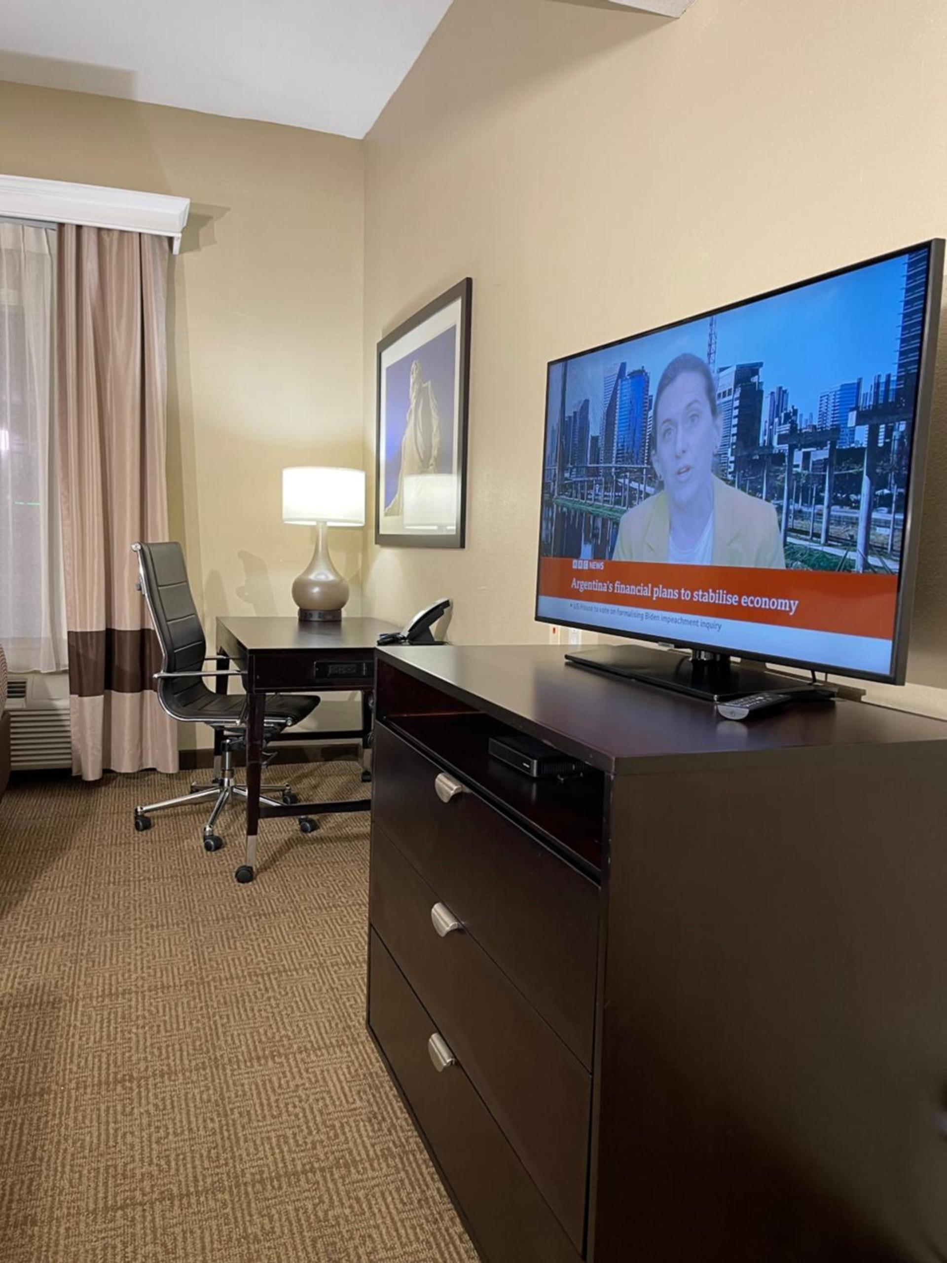 Spark By Hilton Houston Hobby Airport photo 22