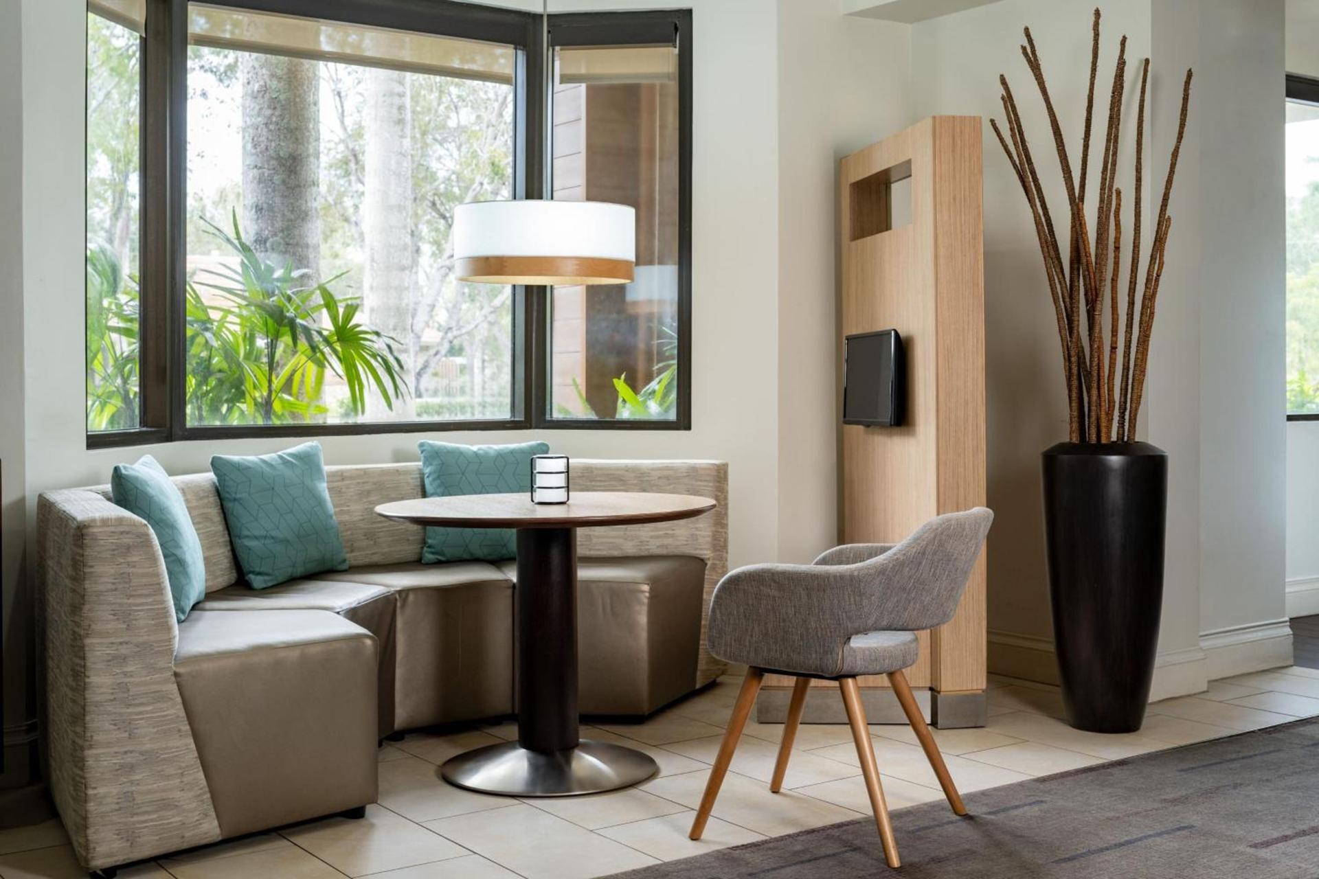 Courtyard by Marriott - Naples photo 32