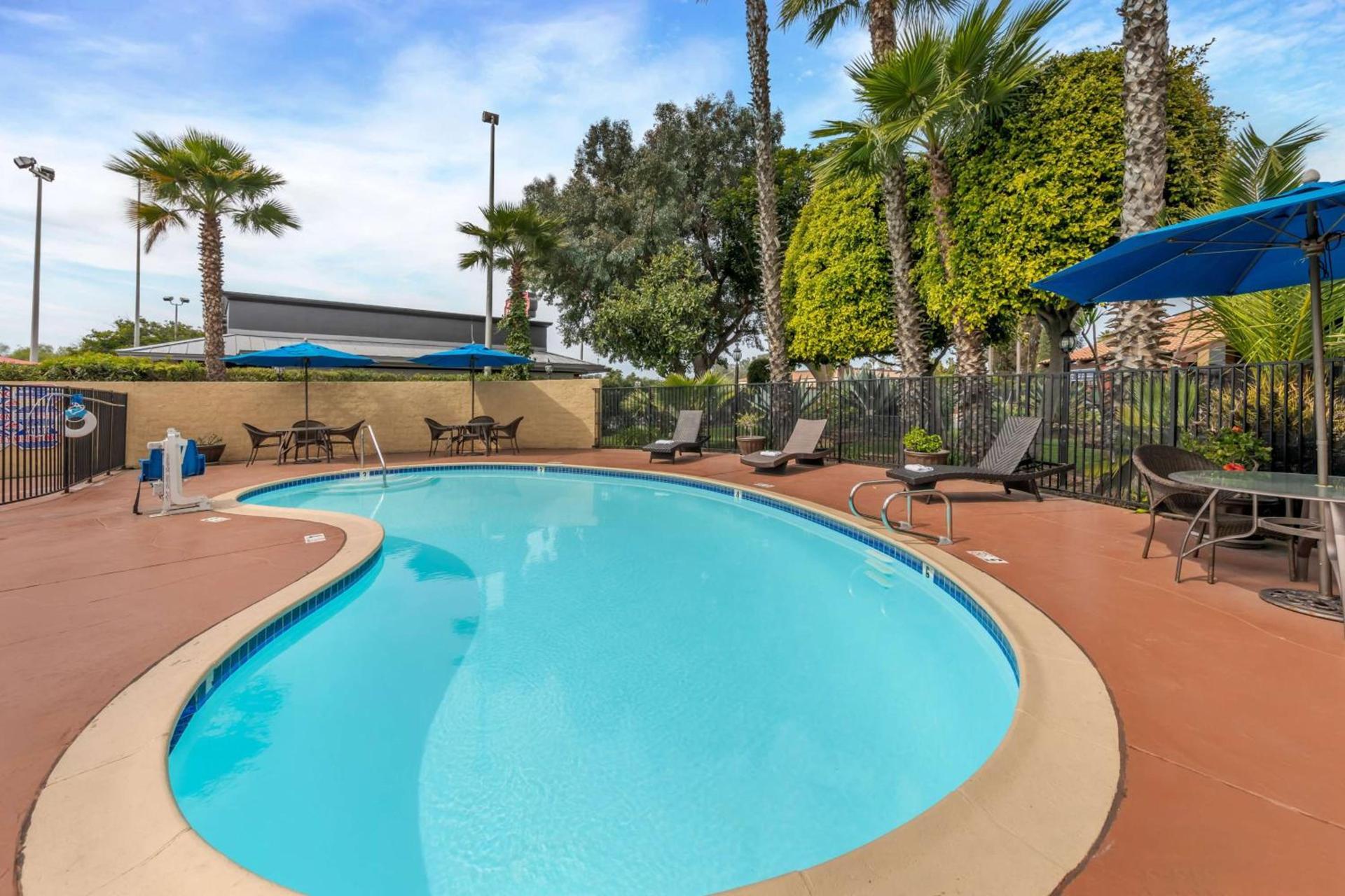 Best Western Americana Inn photo 9