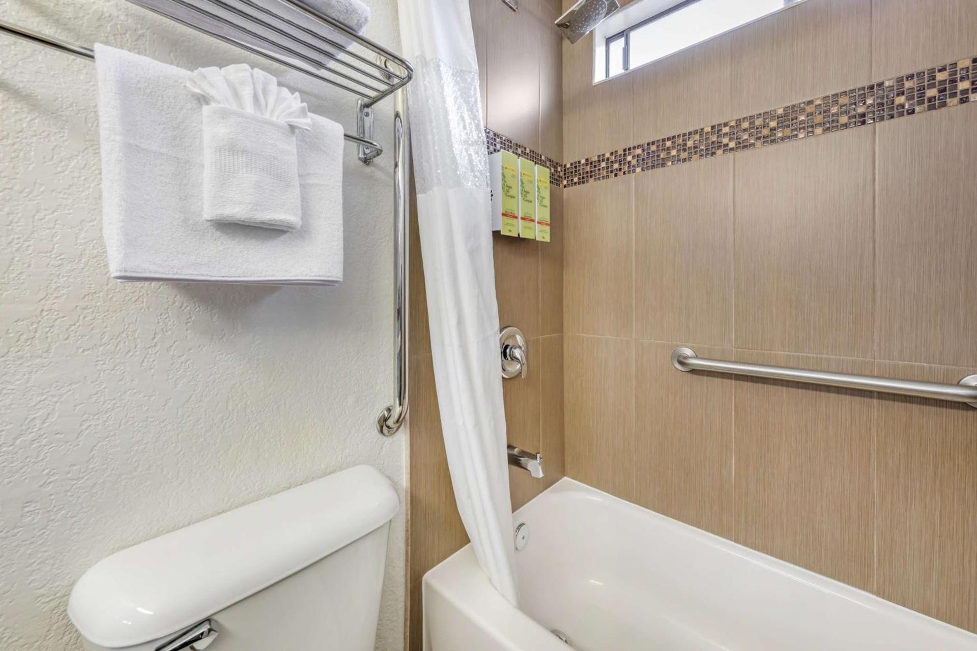 Best Western Americana Inn photo 25