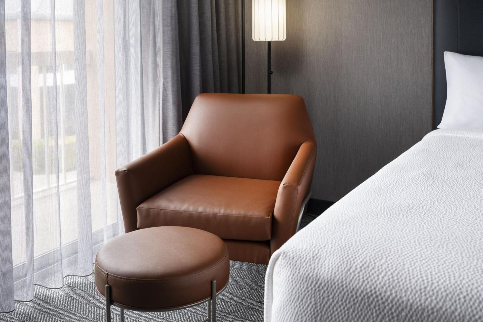 Courtyard by Marriott San Mateo Foster City photo 9