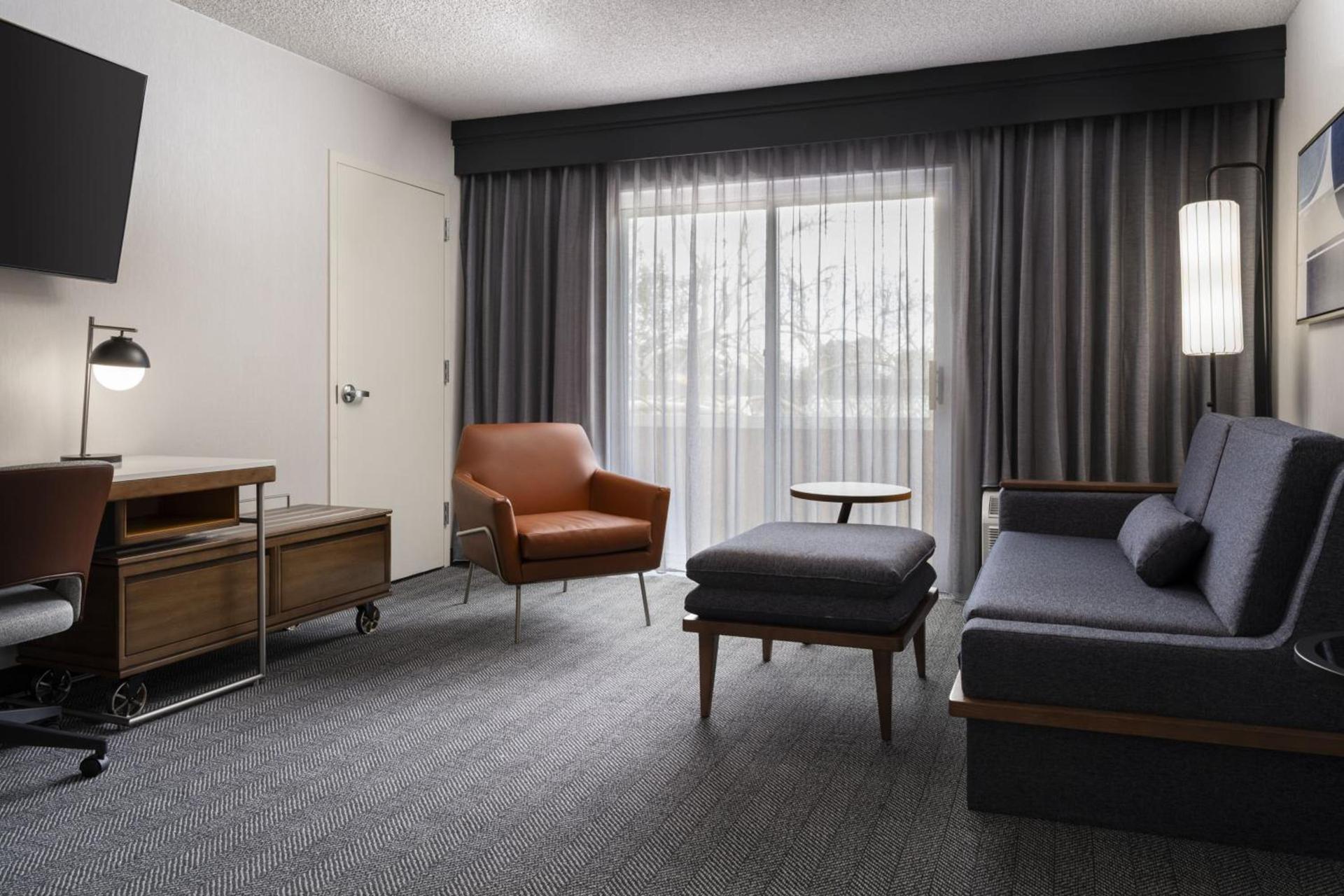 Courtyard by Marriott San Mateo Foster City photo 17