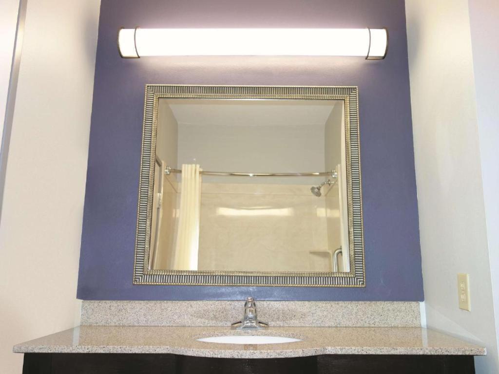 La Quinta by Wyndham Dumas photo 34