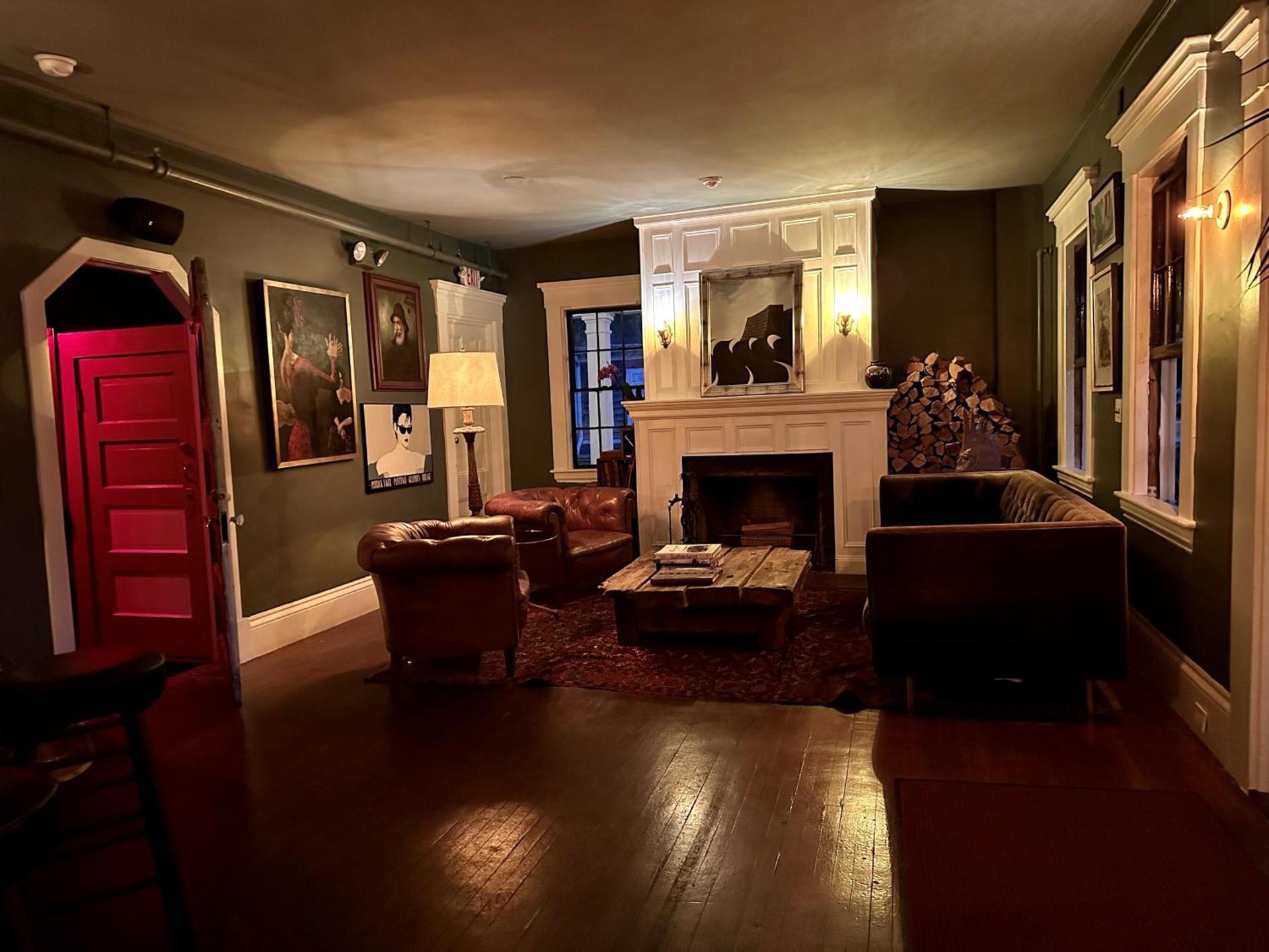 Gifford House photo 73
