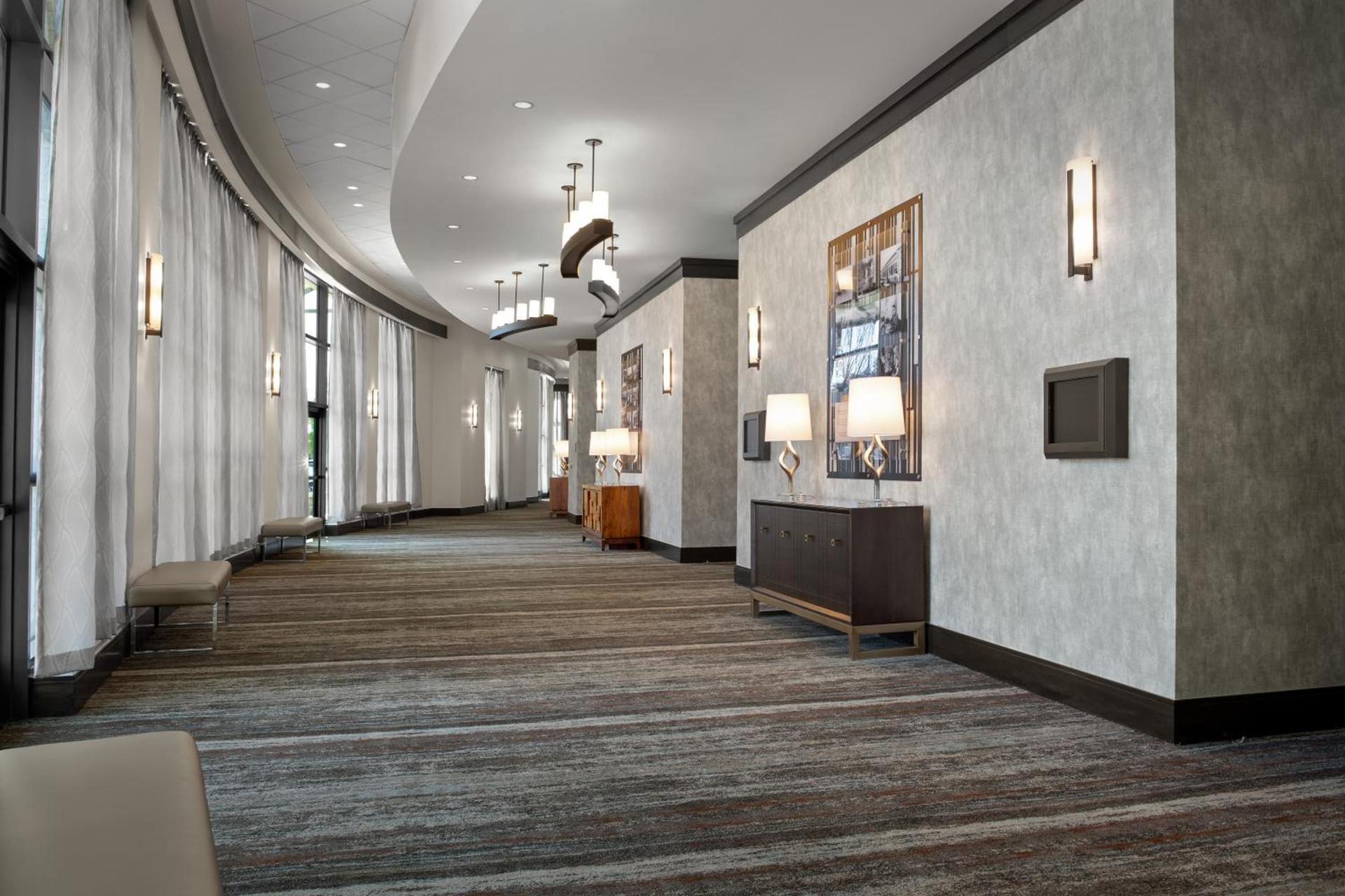 Embassy Suites Springfield photo 70