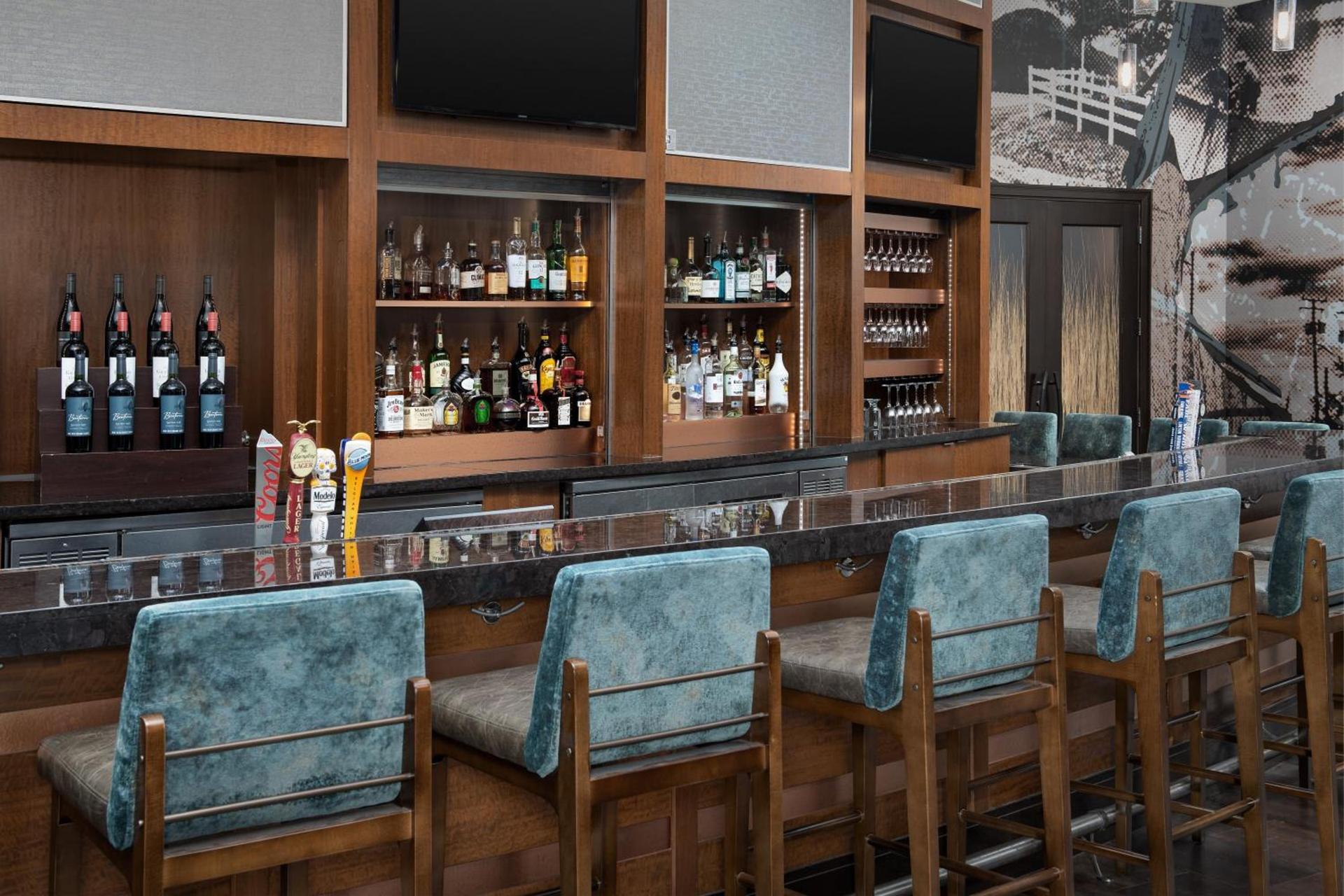 Embassy Suites Springfield photo 58