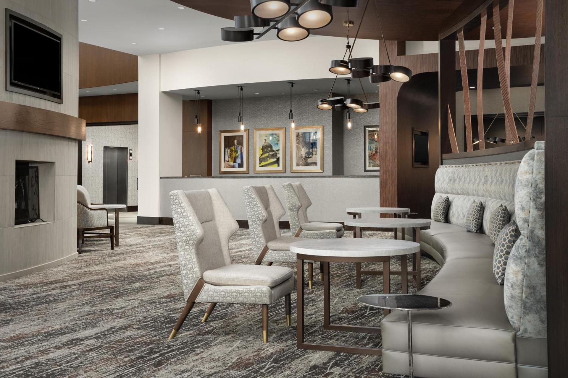 Embassy Suites Springfield photo 56