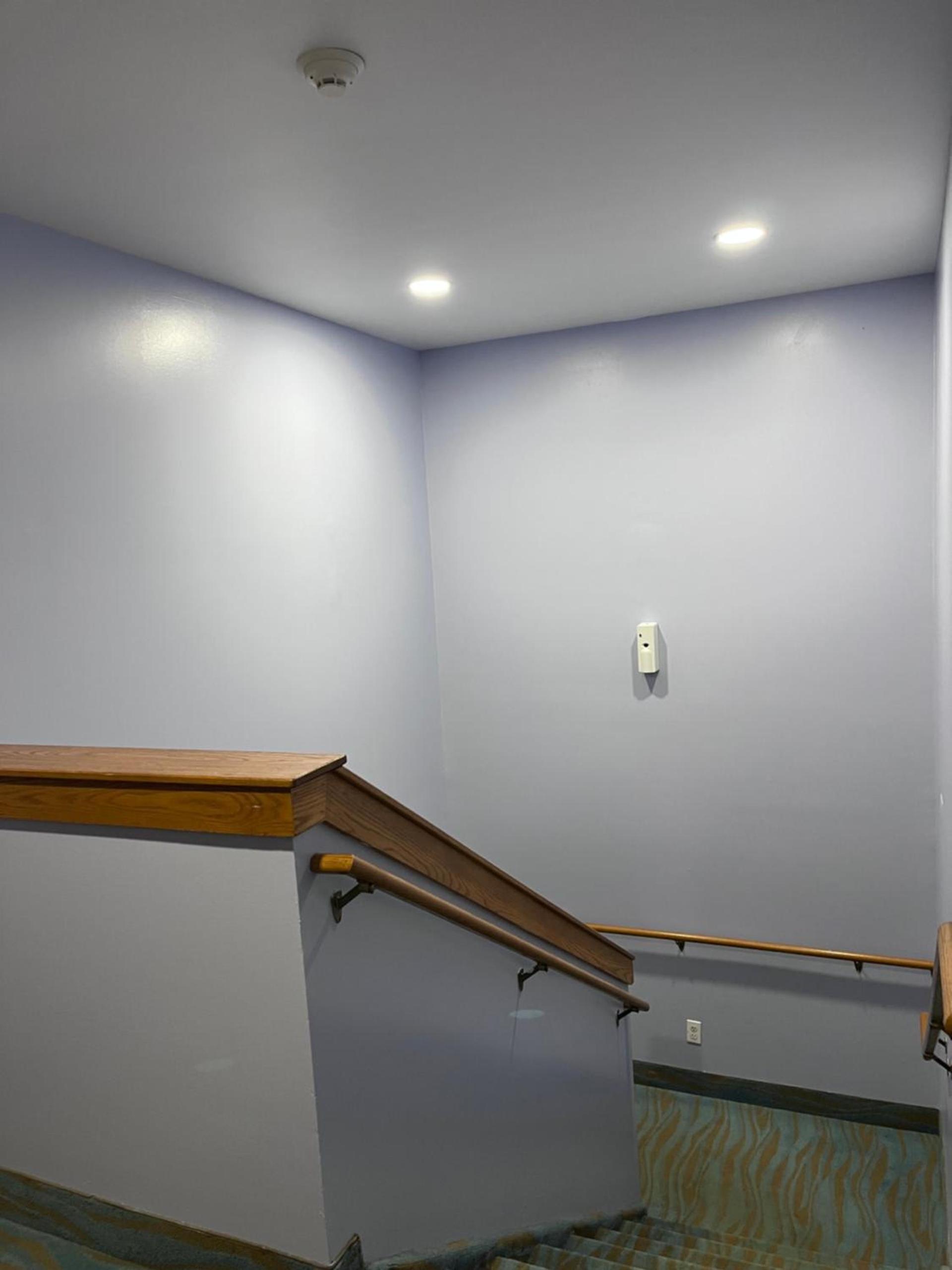 Super 8 by Wyndham Imlay City photo 31