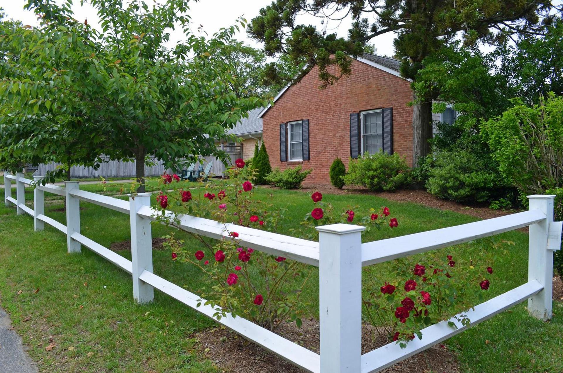 Edgartown Commons photo 48