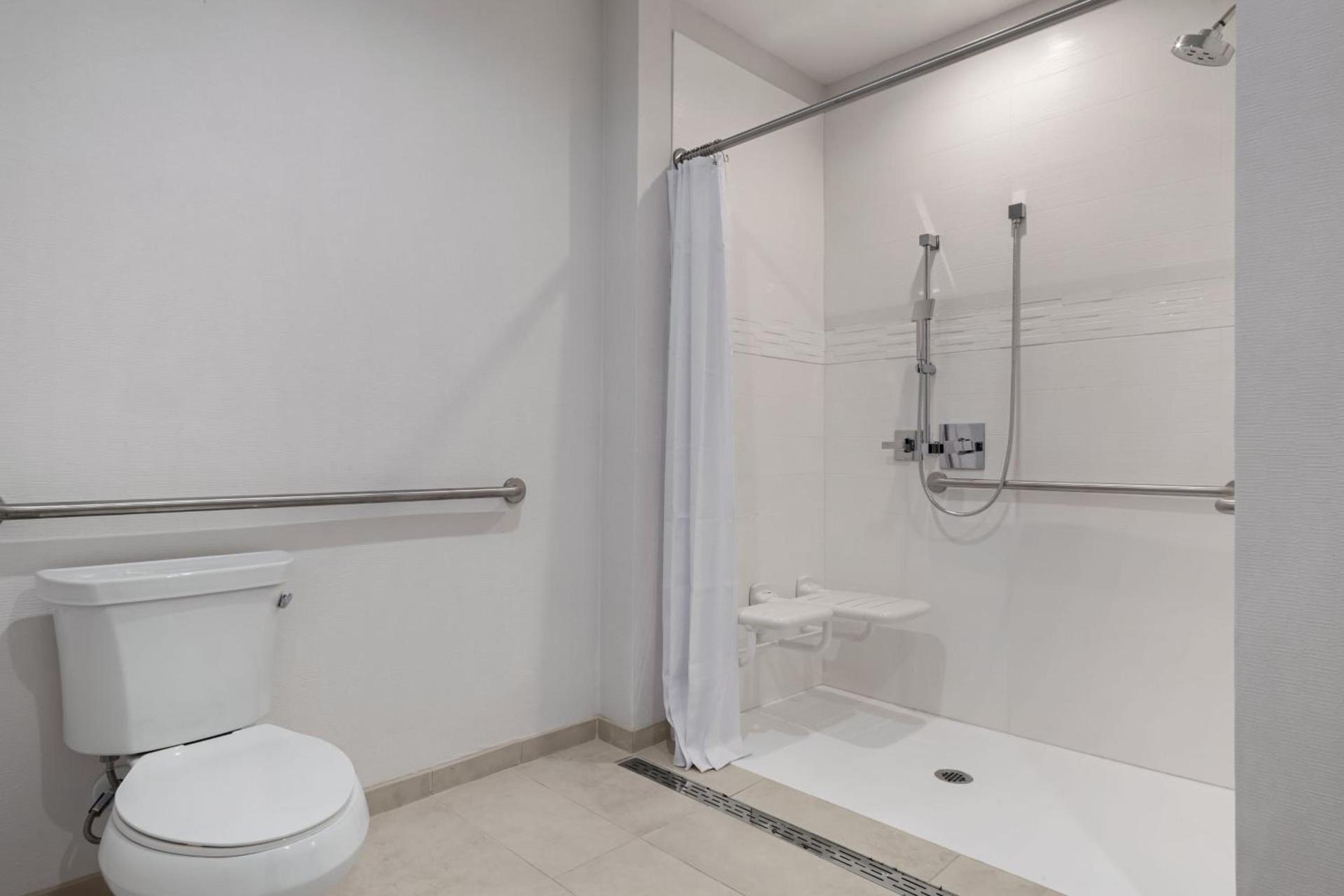 Residence Inn by Marriott Chatsworth photo 19