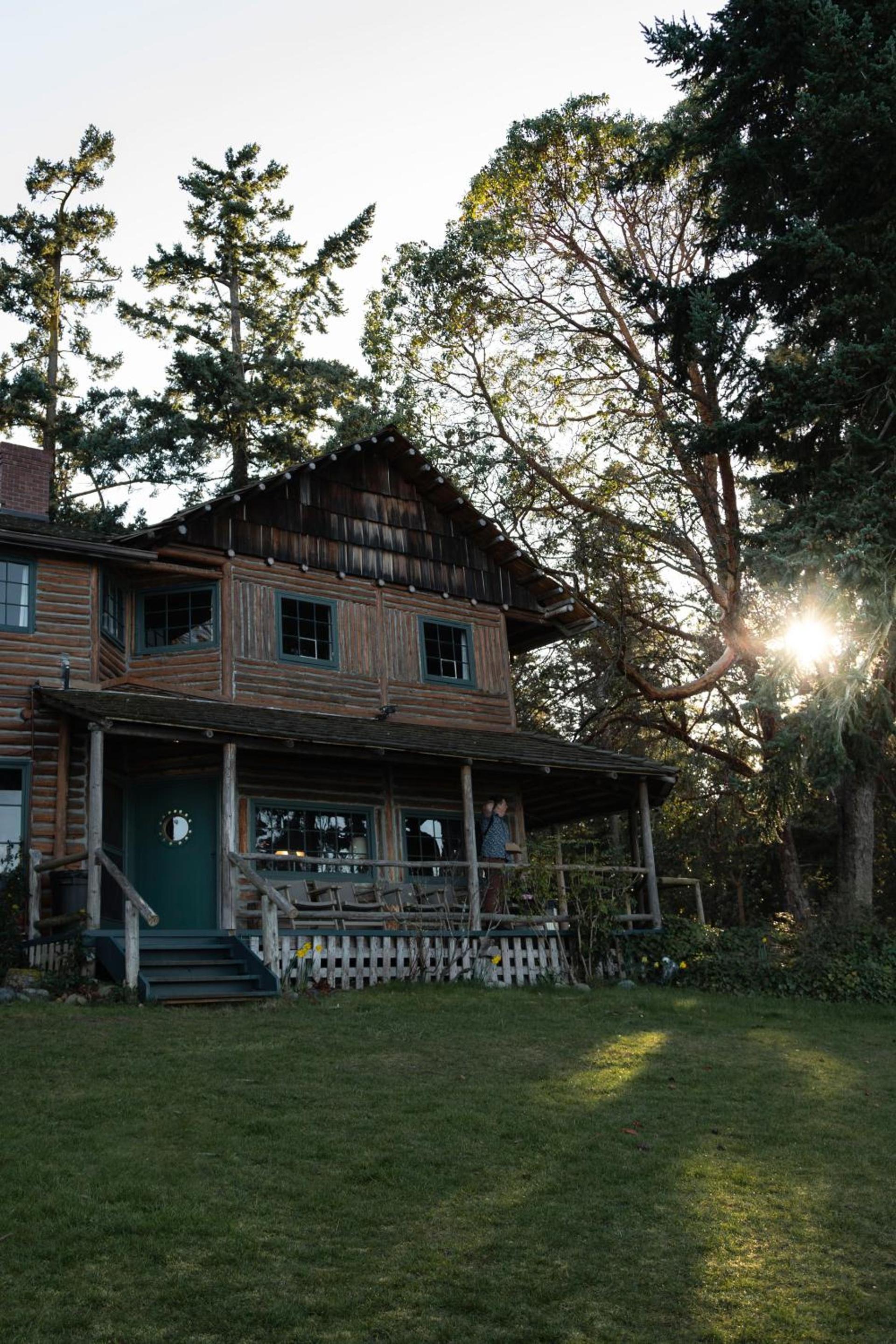 Captain Whidbey photo 35