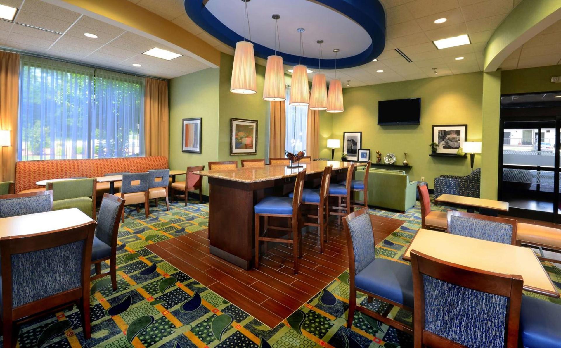 Hampton Inn Roxboro photo 5