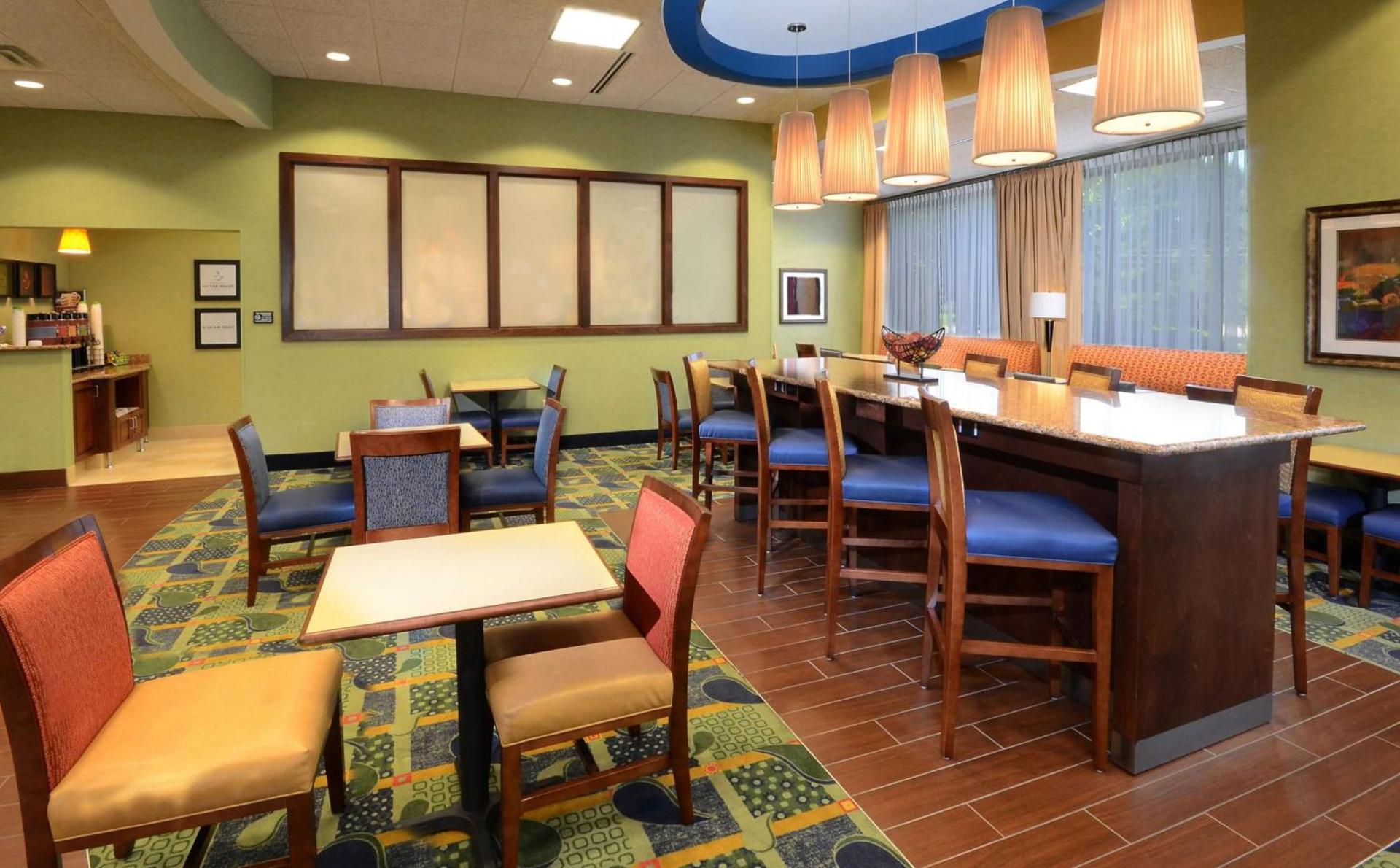 Hampton Inn Roxboro photo 6