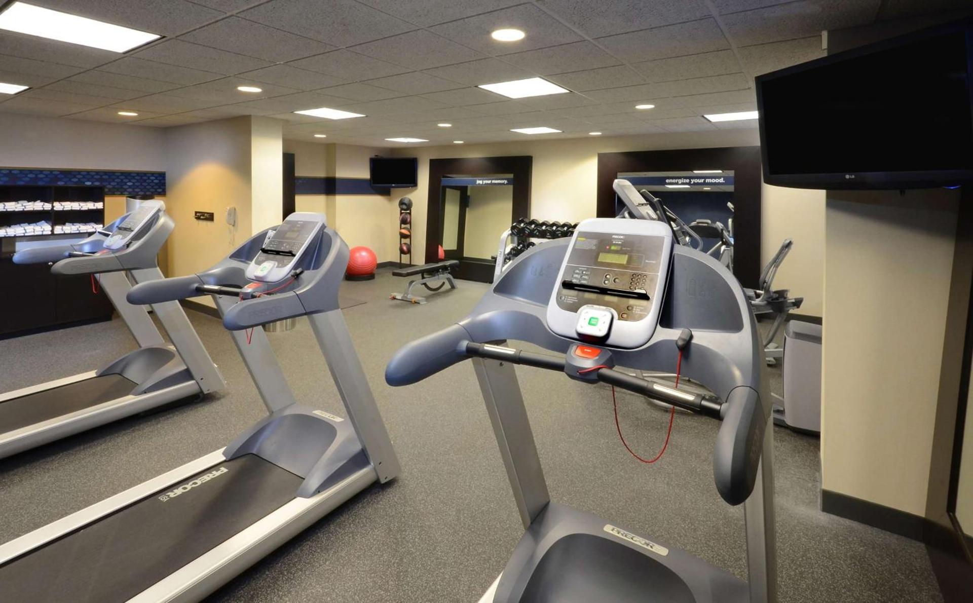 Hampton Inn Roxboro photo 9