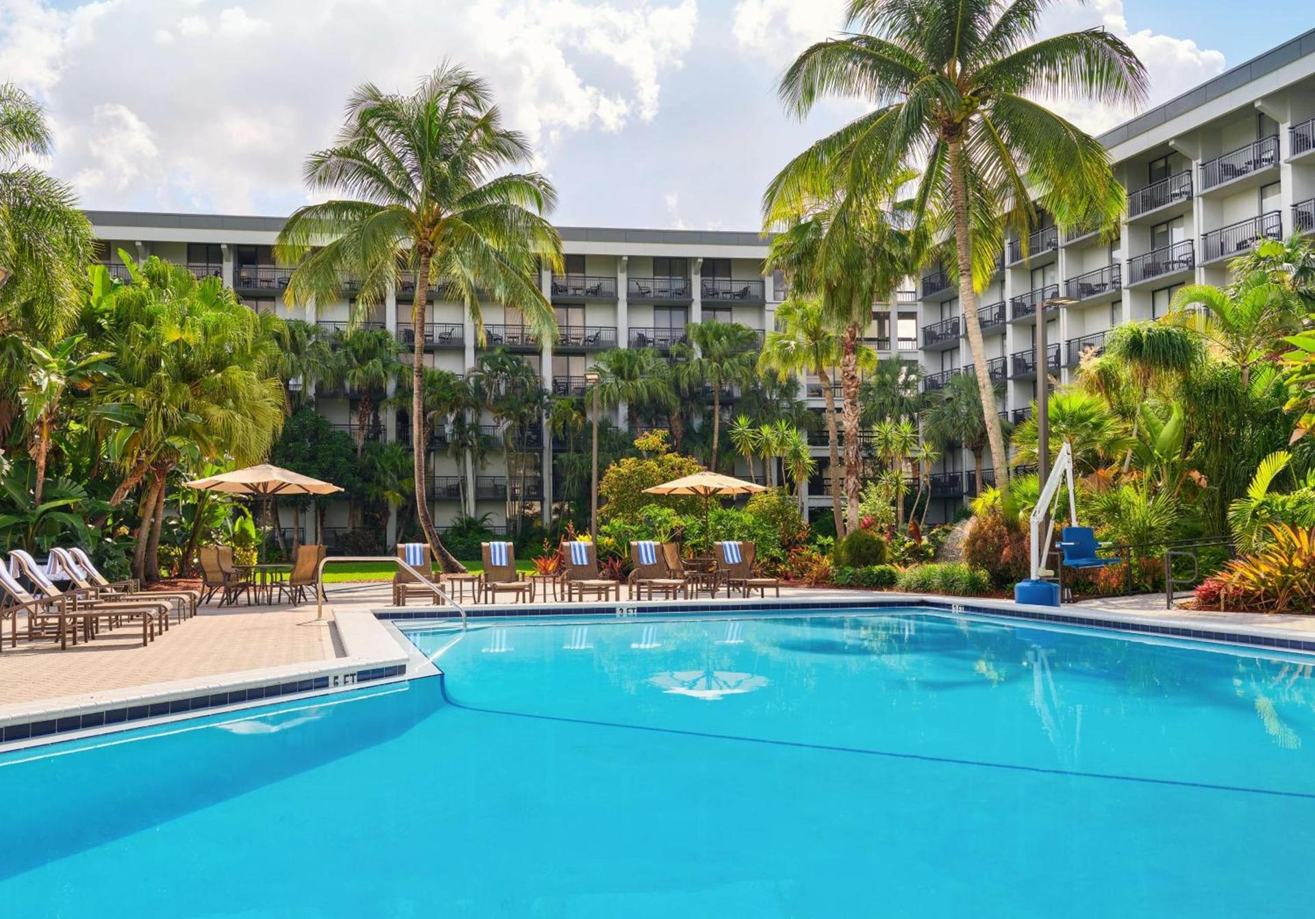 DoubleTree by Hilton Palm Beach Gardens photo 2