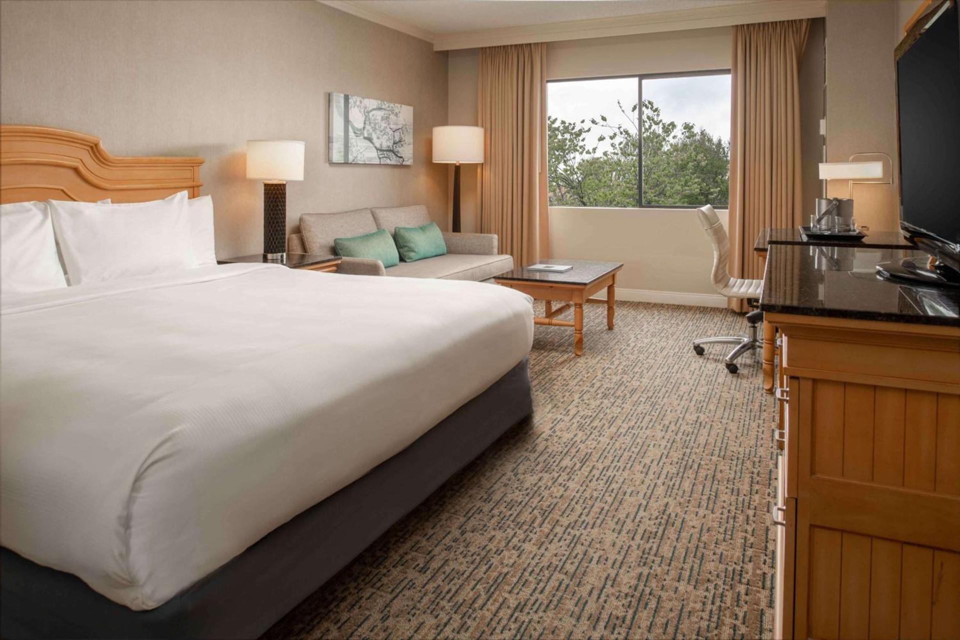 DoubleTree by Hilton Sonoma Wine Country photo 63