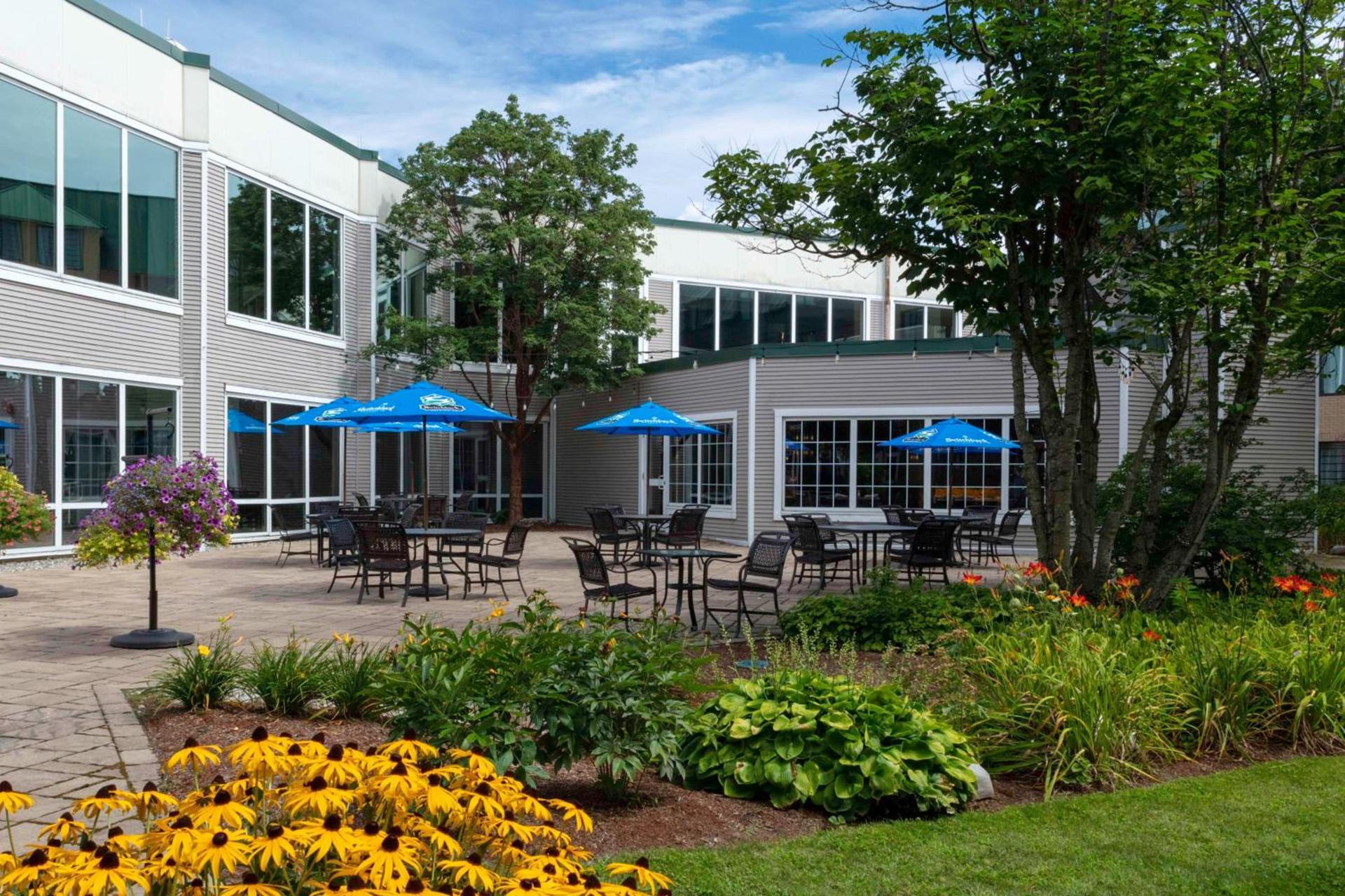 DoubleTree by Hilton Hotel Burlington Vermont photo 3