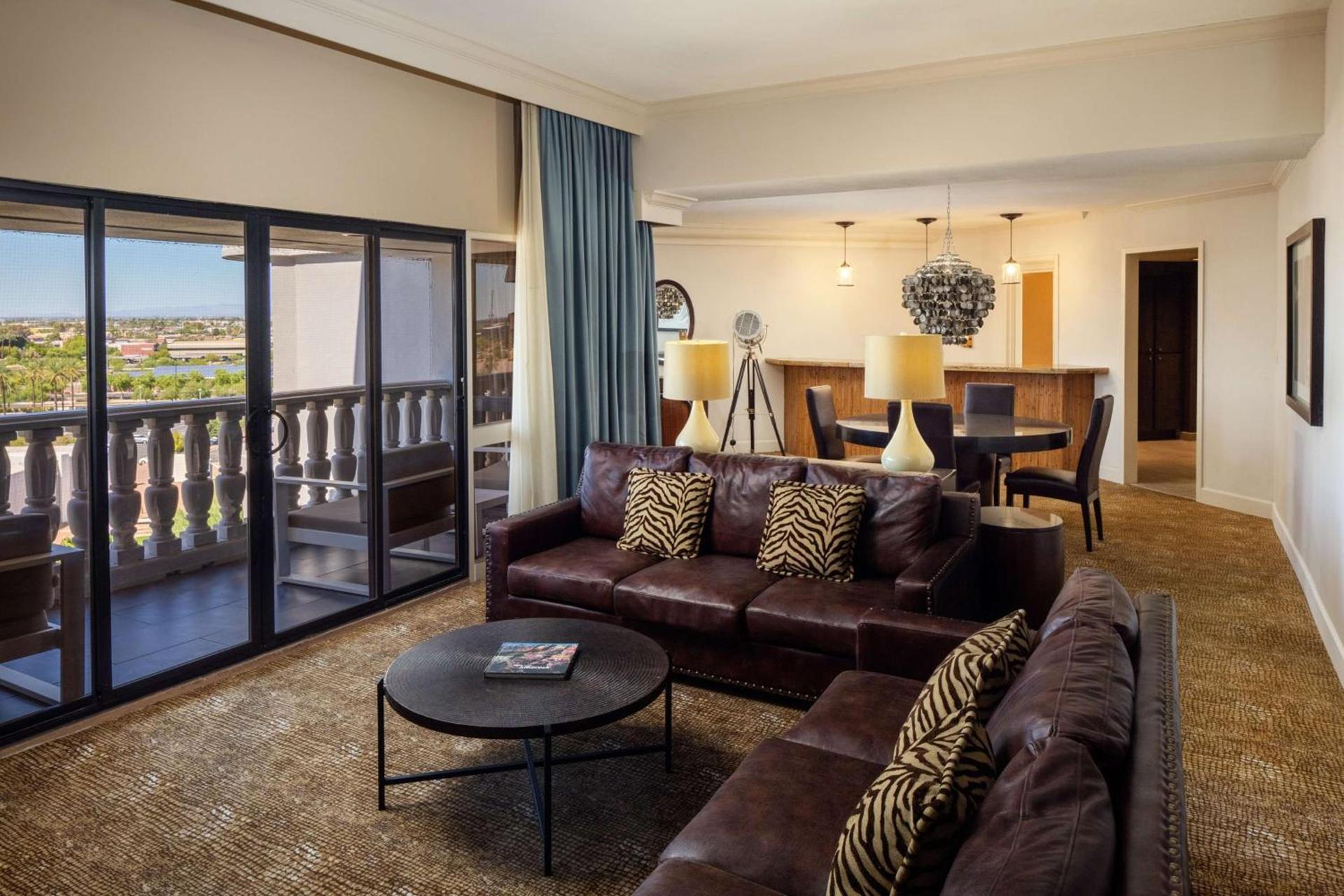 Doubletree by Hilton Phoenix Mesa photo 52