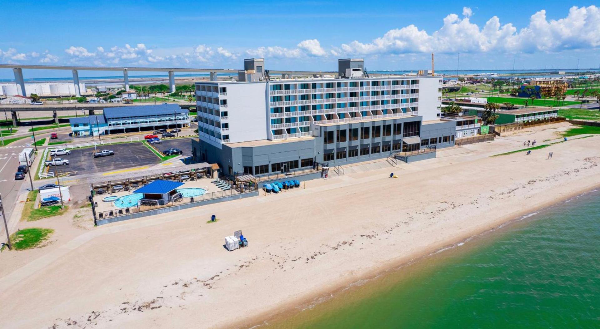 DoubleTree by Hilton Corpus Christi Beachfront — hotel in Corpus Christi