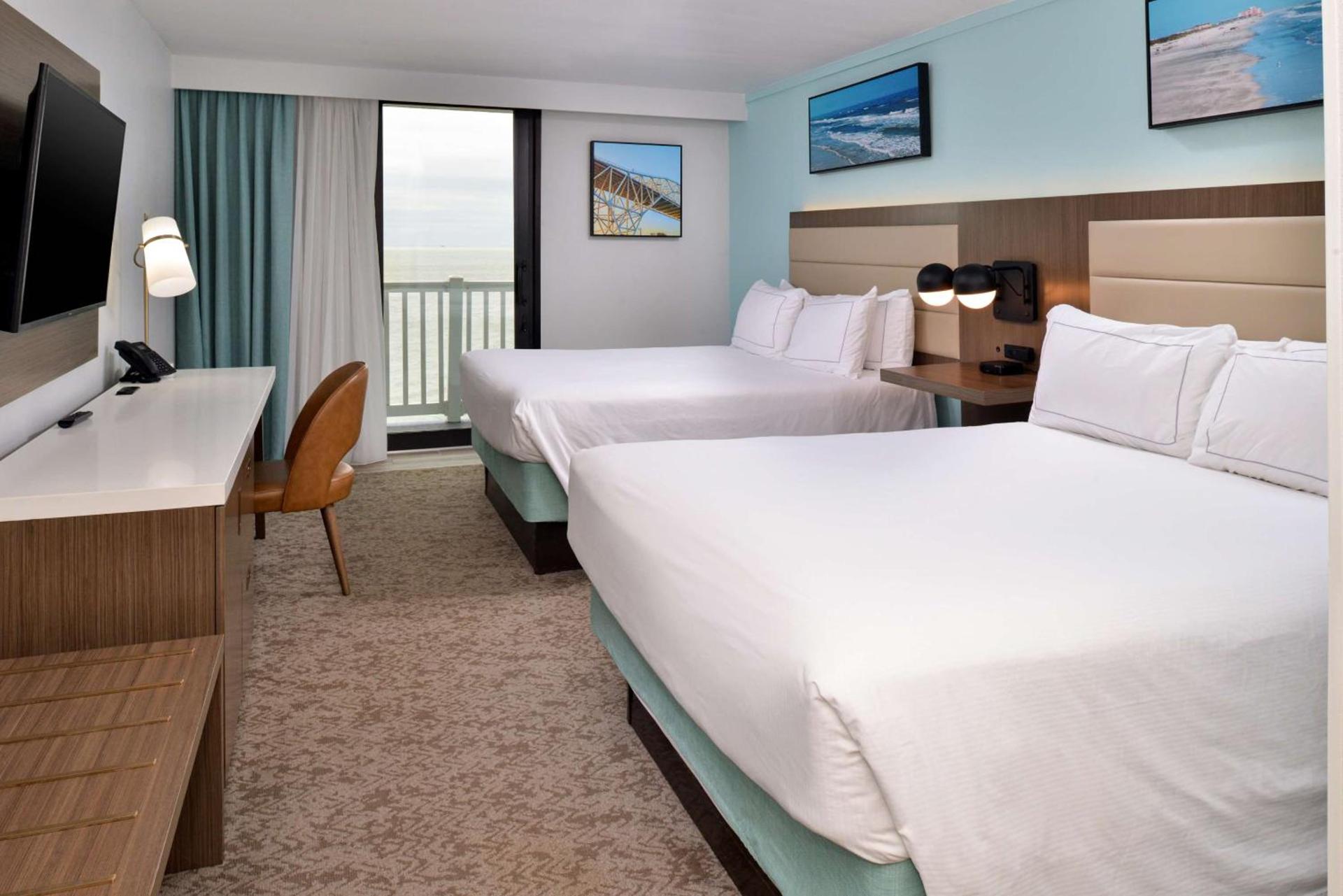 DoubleTree by Hilton Corpus Christi Beachfront photo 11