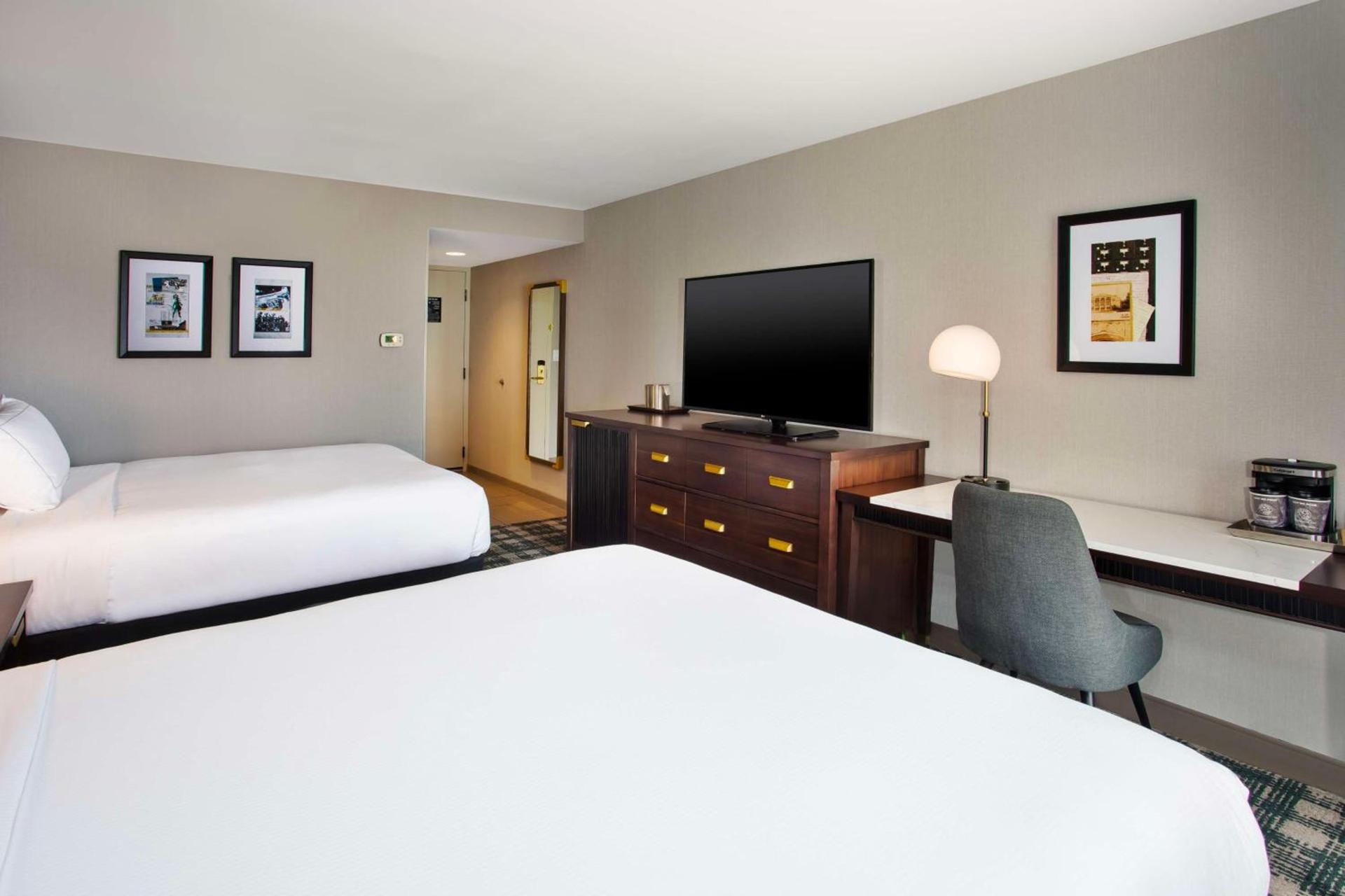 DoubleTree by Hilton Lansing photo 33