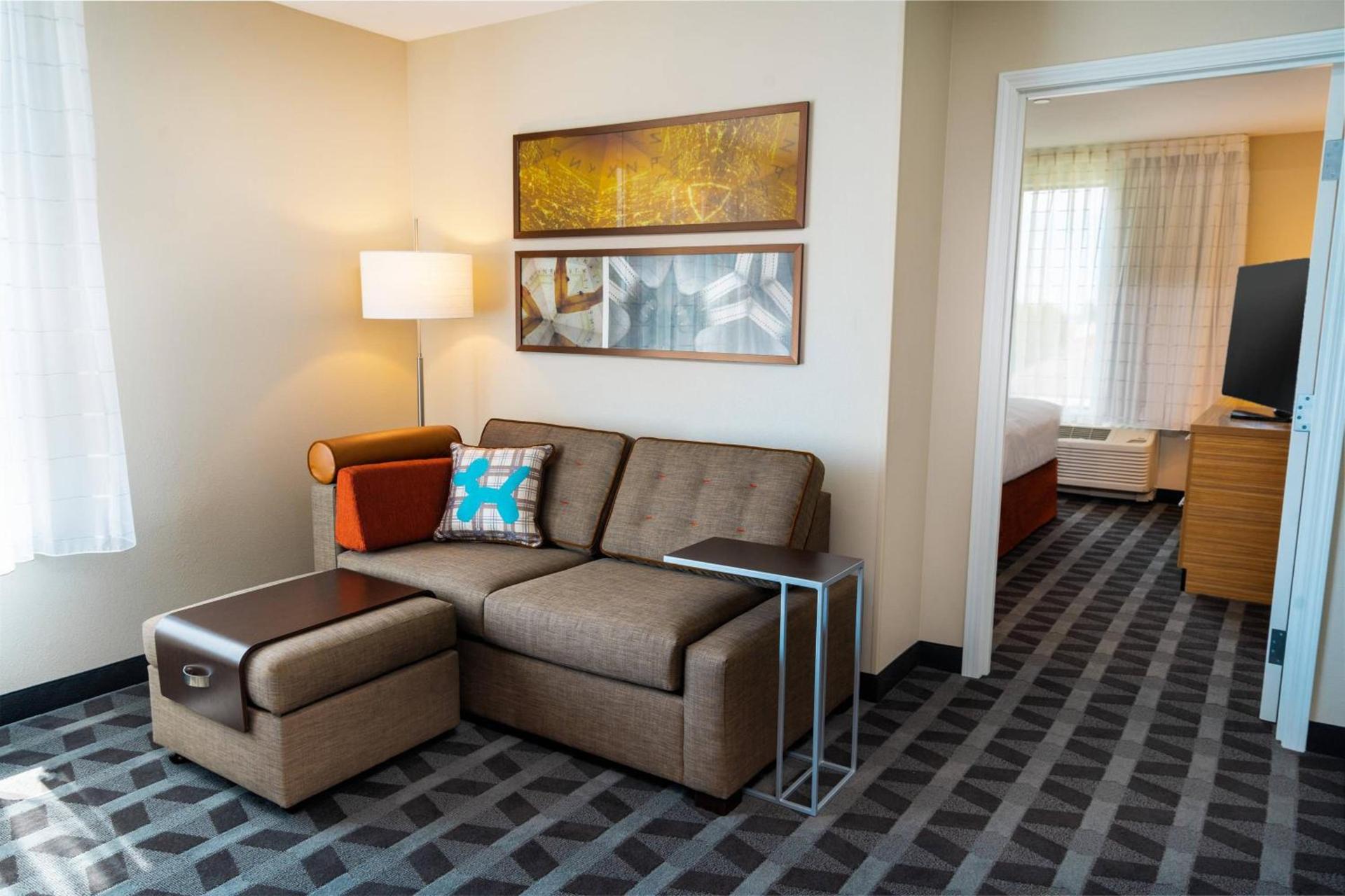 TownePlace Suites Irvine Lake Forest photo 13