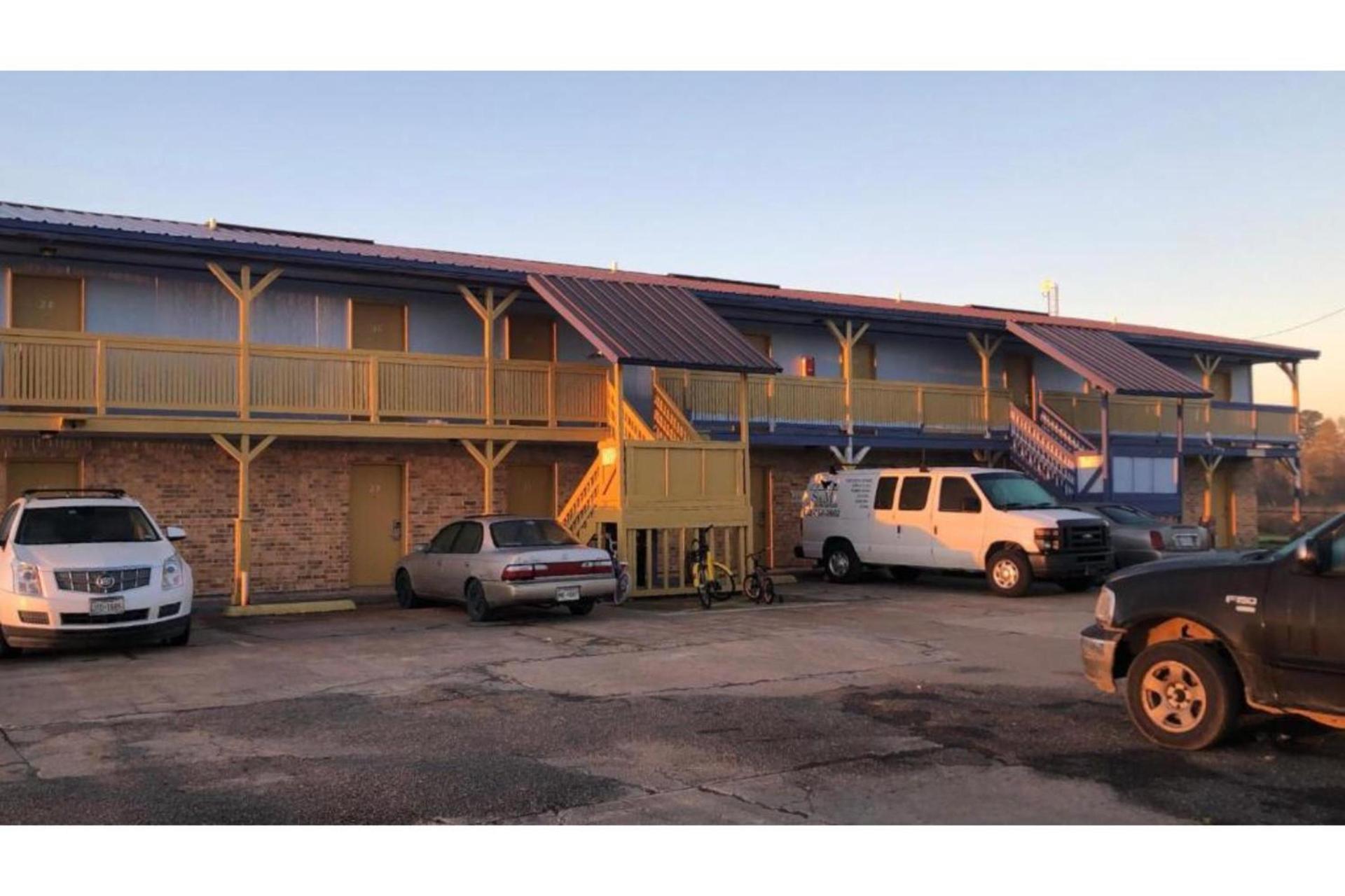 Lake Country Inn photo 4