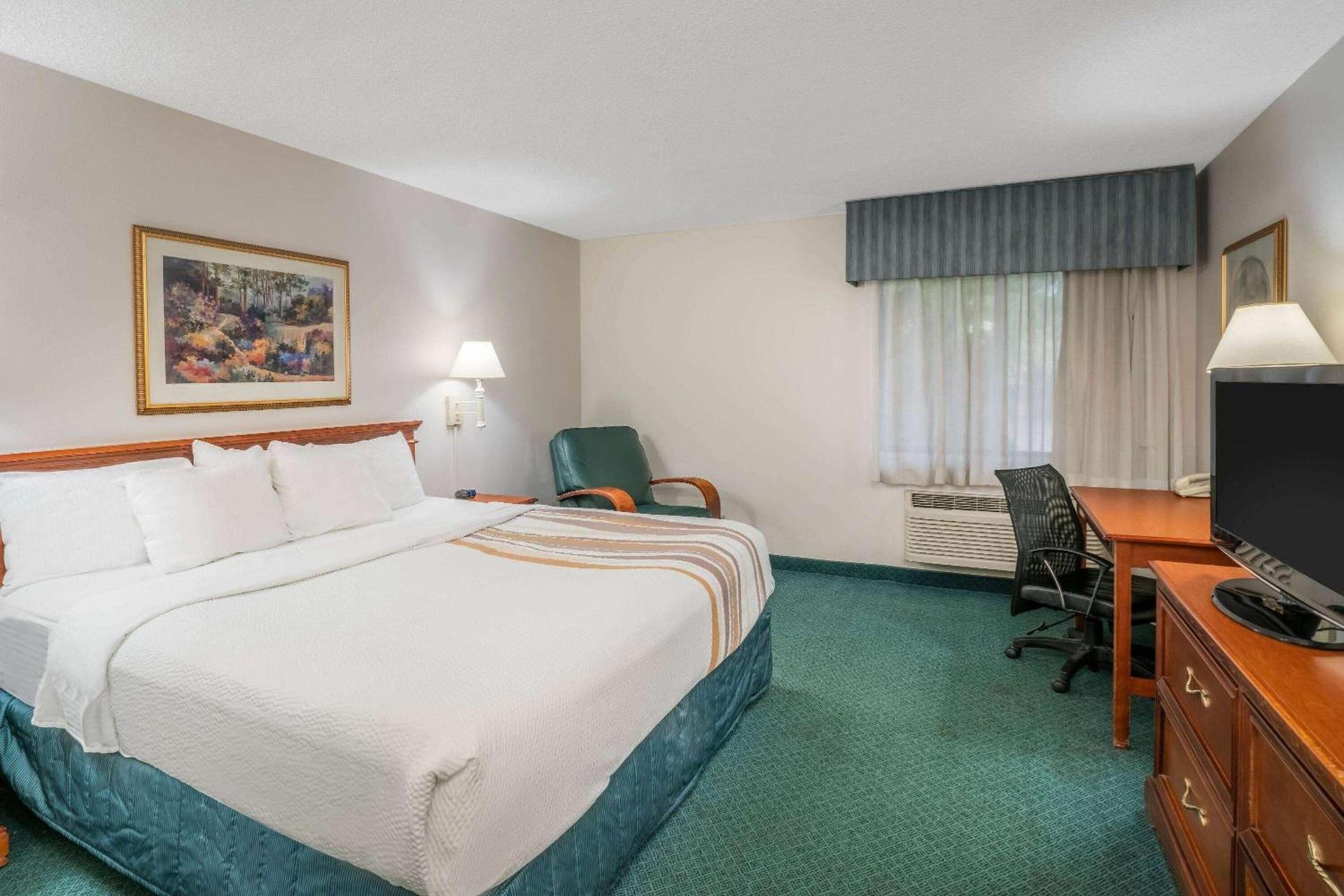 La Quinta by Wyndham Nashville Franklin photo 14